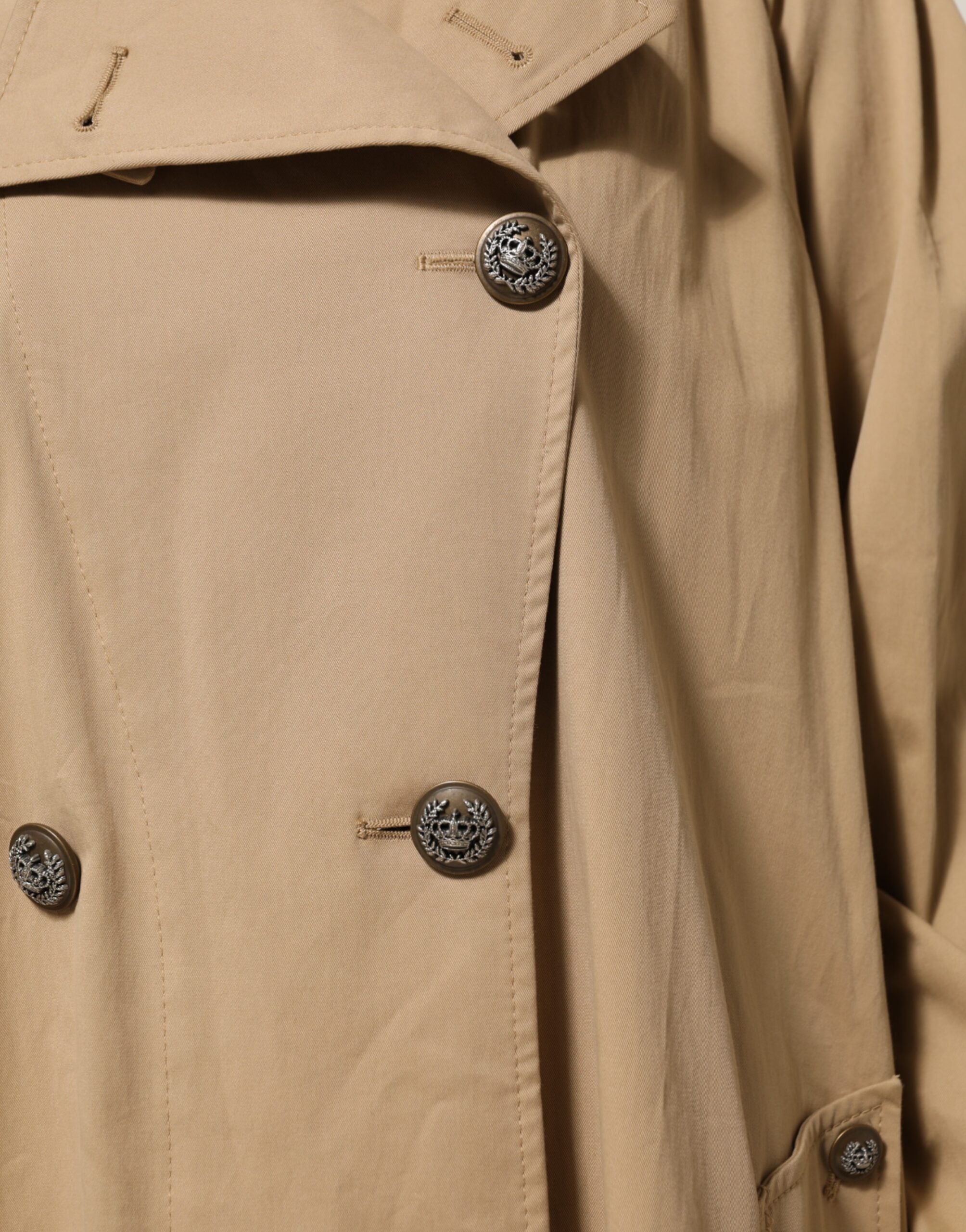 Manteau trench kaki double boutonnage Dolce & Gabbana en tissu léger, porté sur un mannequin.