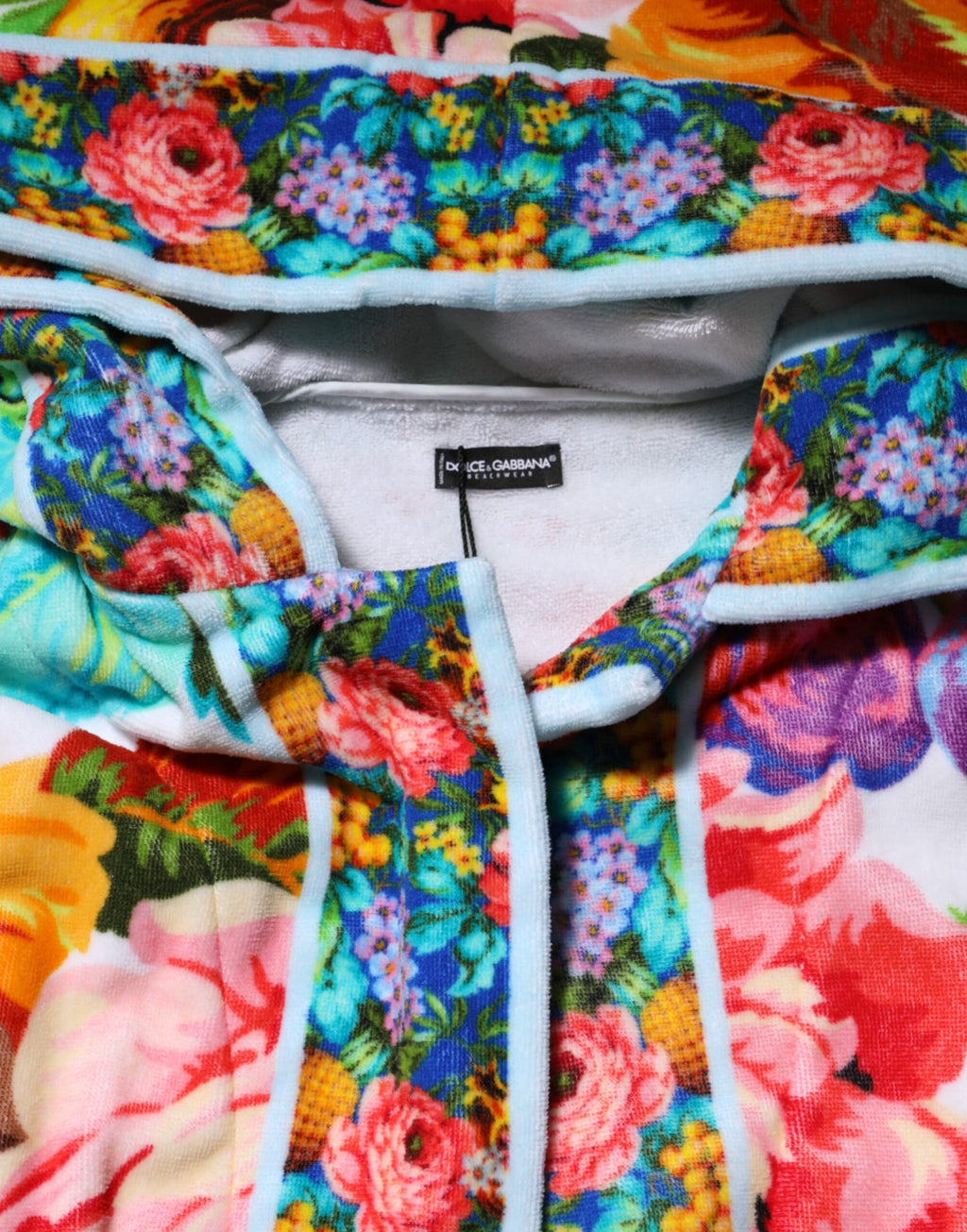 Robe de chambre Dolce & Gabbana multicolore à fleurs avec ceinture, style manteau ou veste, en tissu élégant.