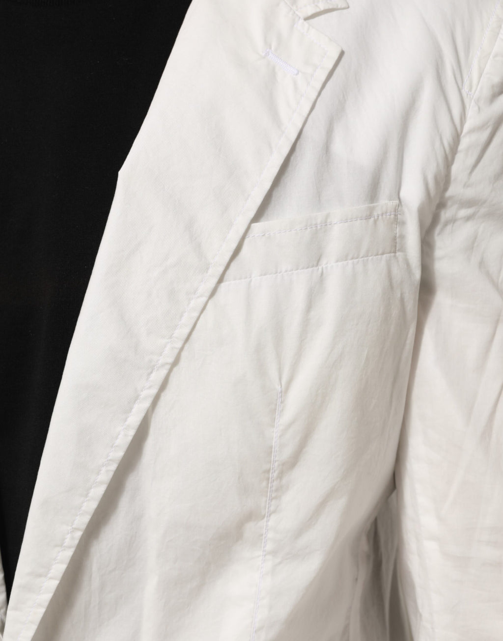 Veste homme Dolce & Gabbana en coton blanc, blazer avec un bouton, style élégant et classique.