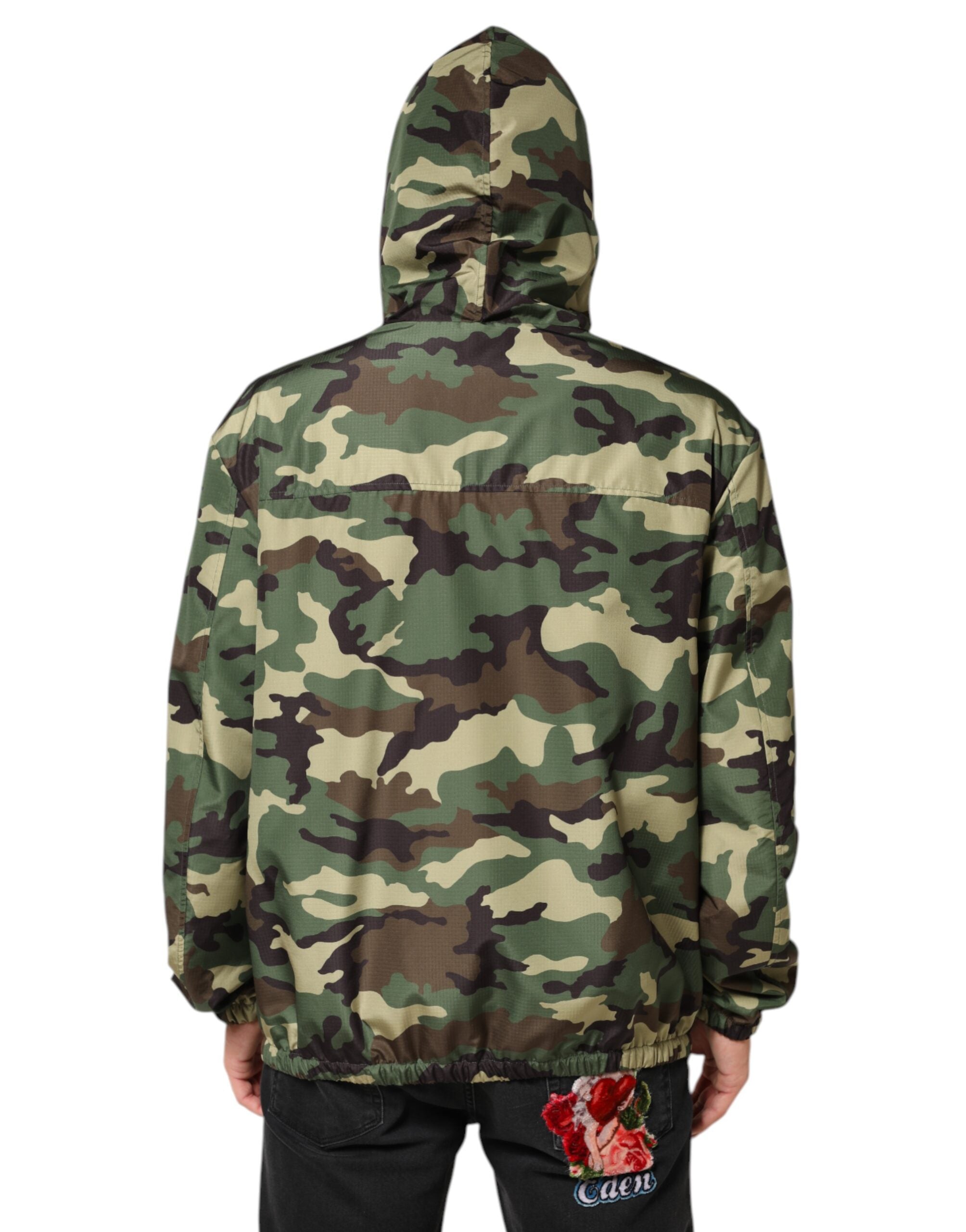 Veste sweat à capuche camouflage verte Dolce & Gabbana, style décontracté, matière confortable, détail léger et tendance.