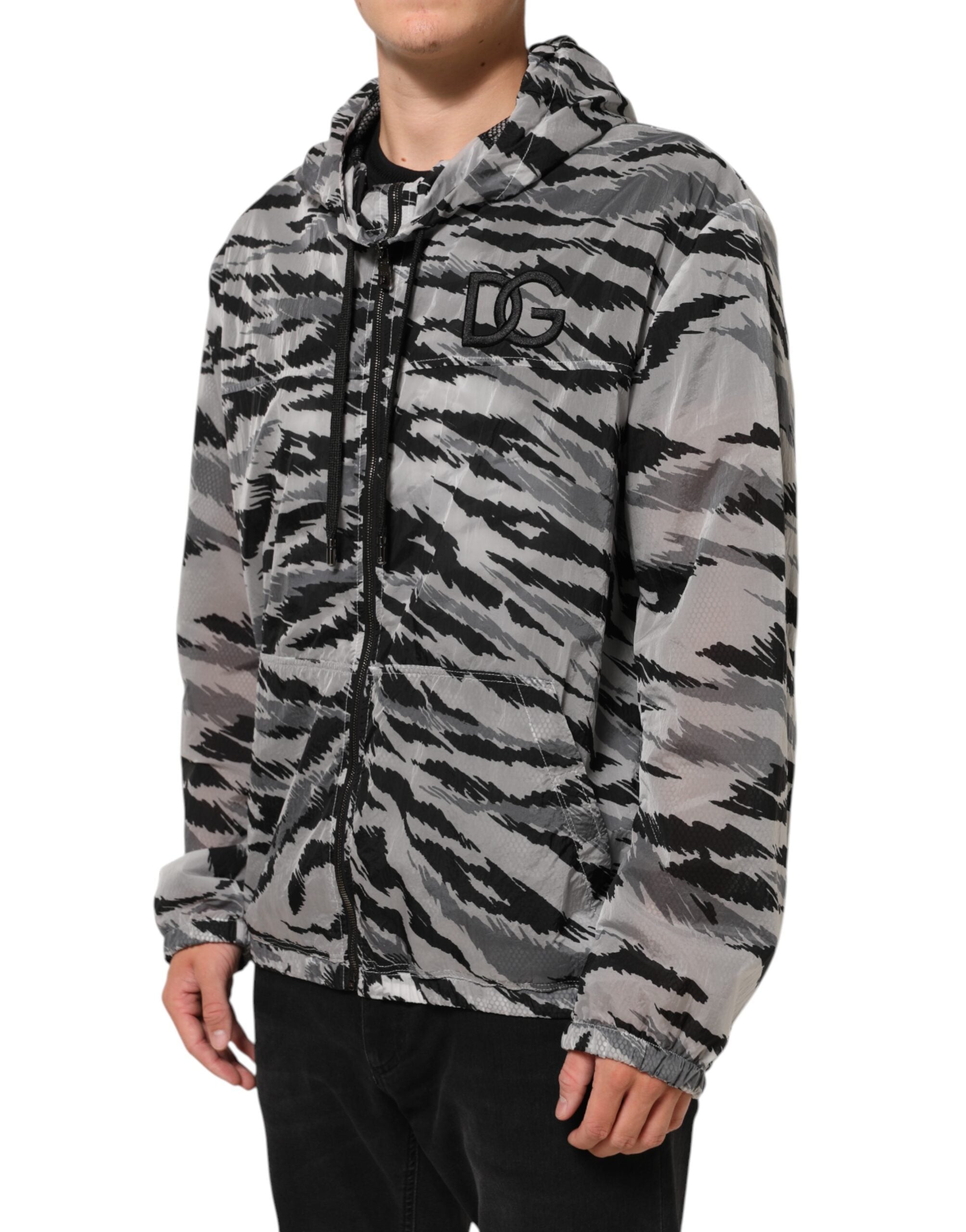 Sweat à capuche gris camouflage de Dolce & Gabbana, veste décontractée en coton avec capuche et motifs de camouflage.