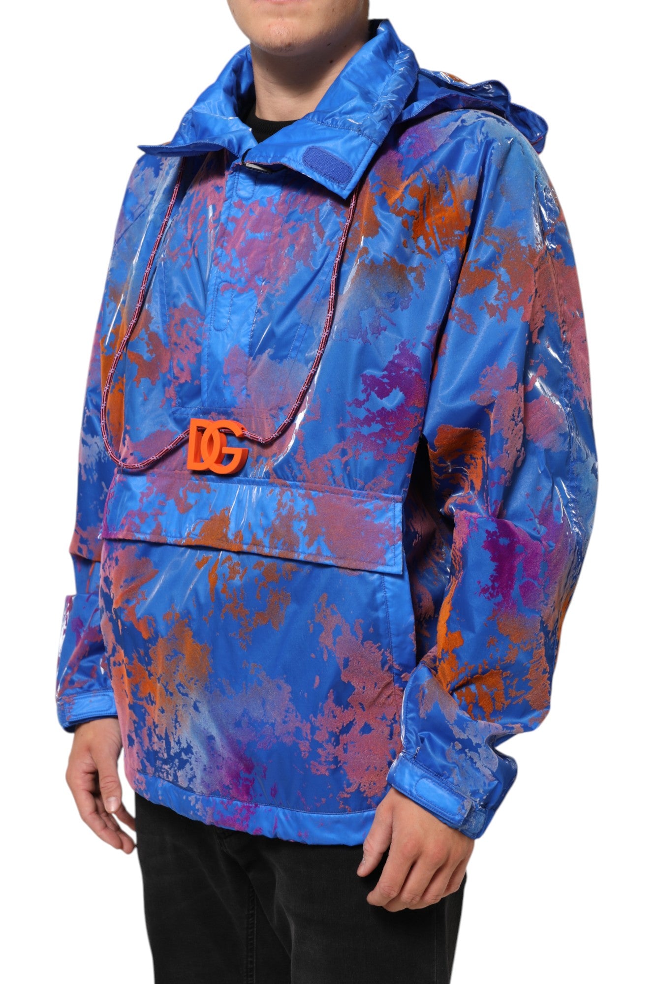 Sweat à capuche Dolce & Gabbana en coton bleu avec logo en tie-dye, coupe décontractée, style tendance et confortable.