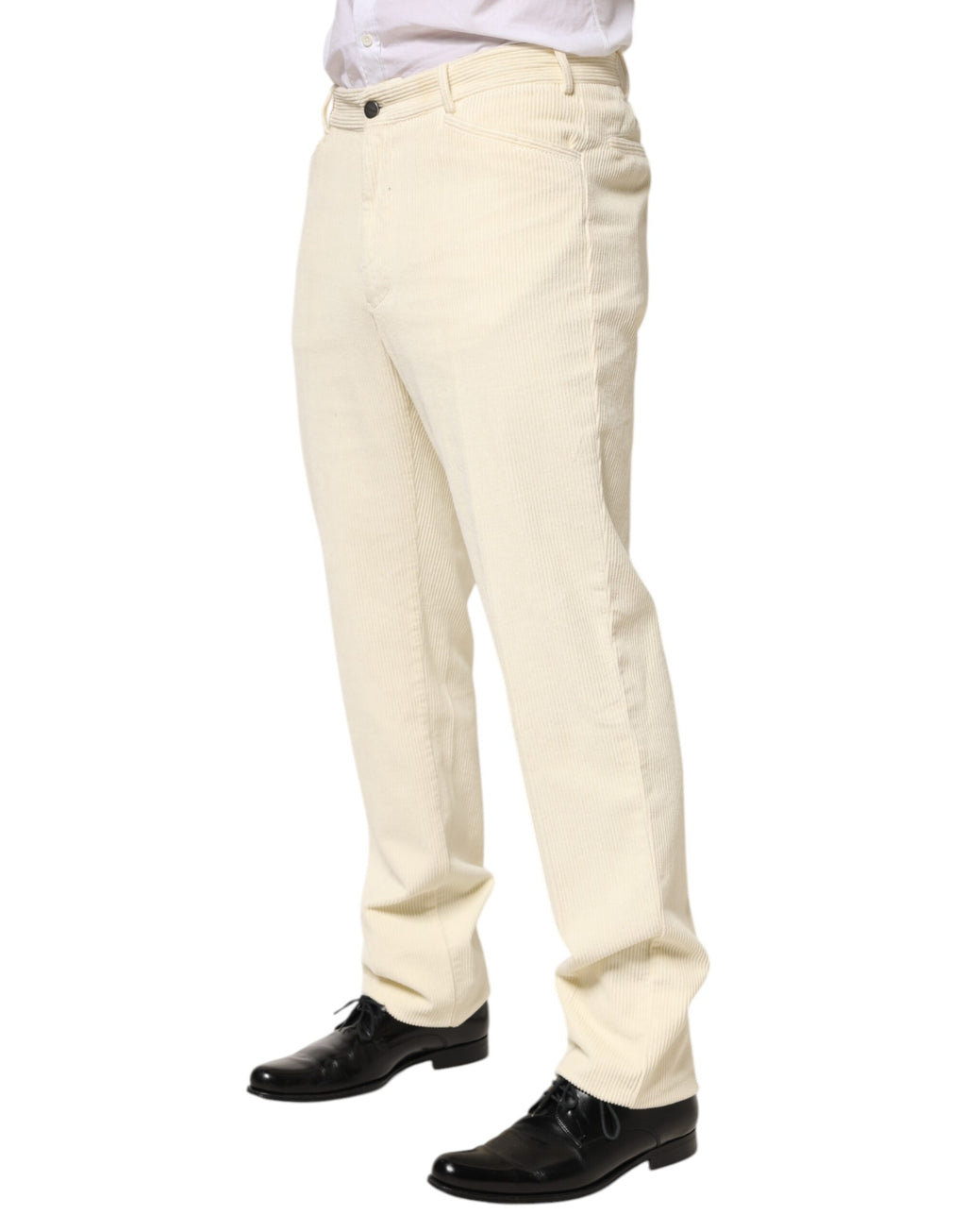 Pantalon homme en coton beige en velours côtelé Burberry, coupe droite, style classique et élégant.