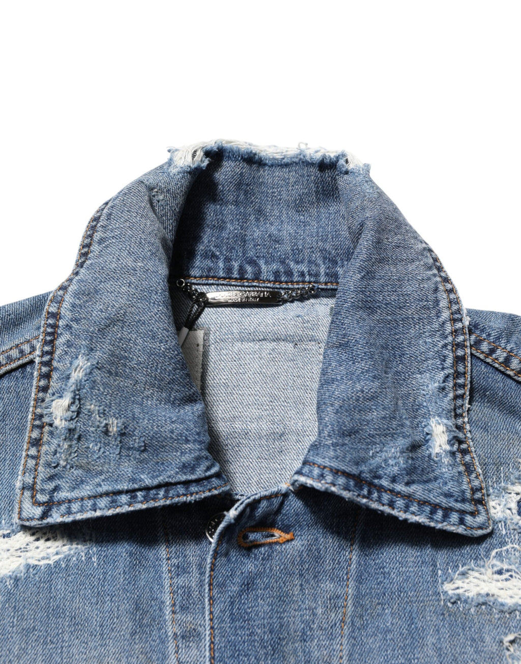 Veste en jean déchiré en coton bleu Dolce & Gabbana, style décontracté et tendance, visible avec détails usés et coupe moderne.