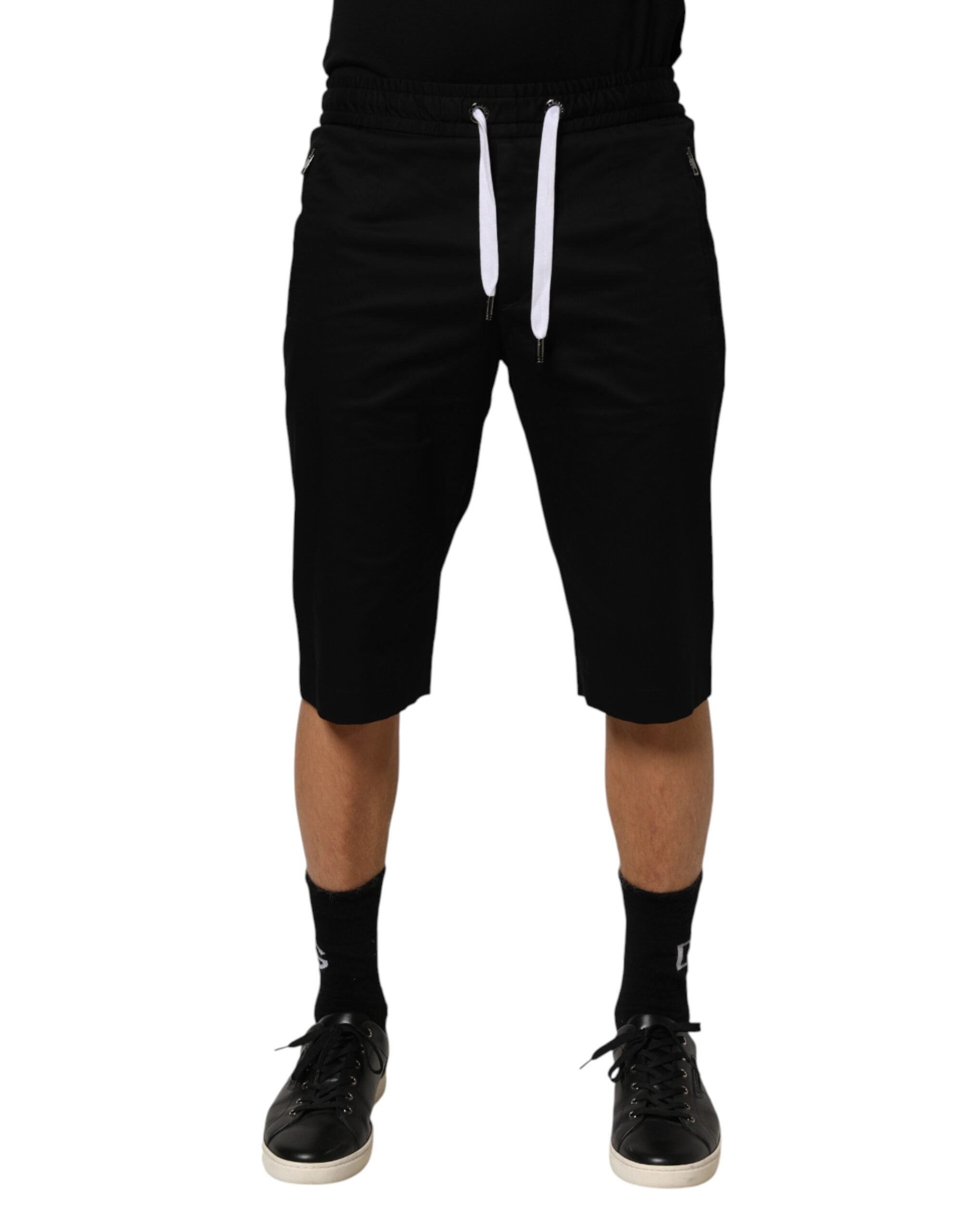 Shorts bermuda pour hommes en coton stretch noir de Dolce & Gabbana, mode élégante et confortable.