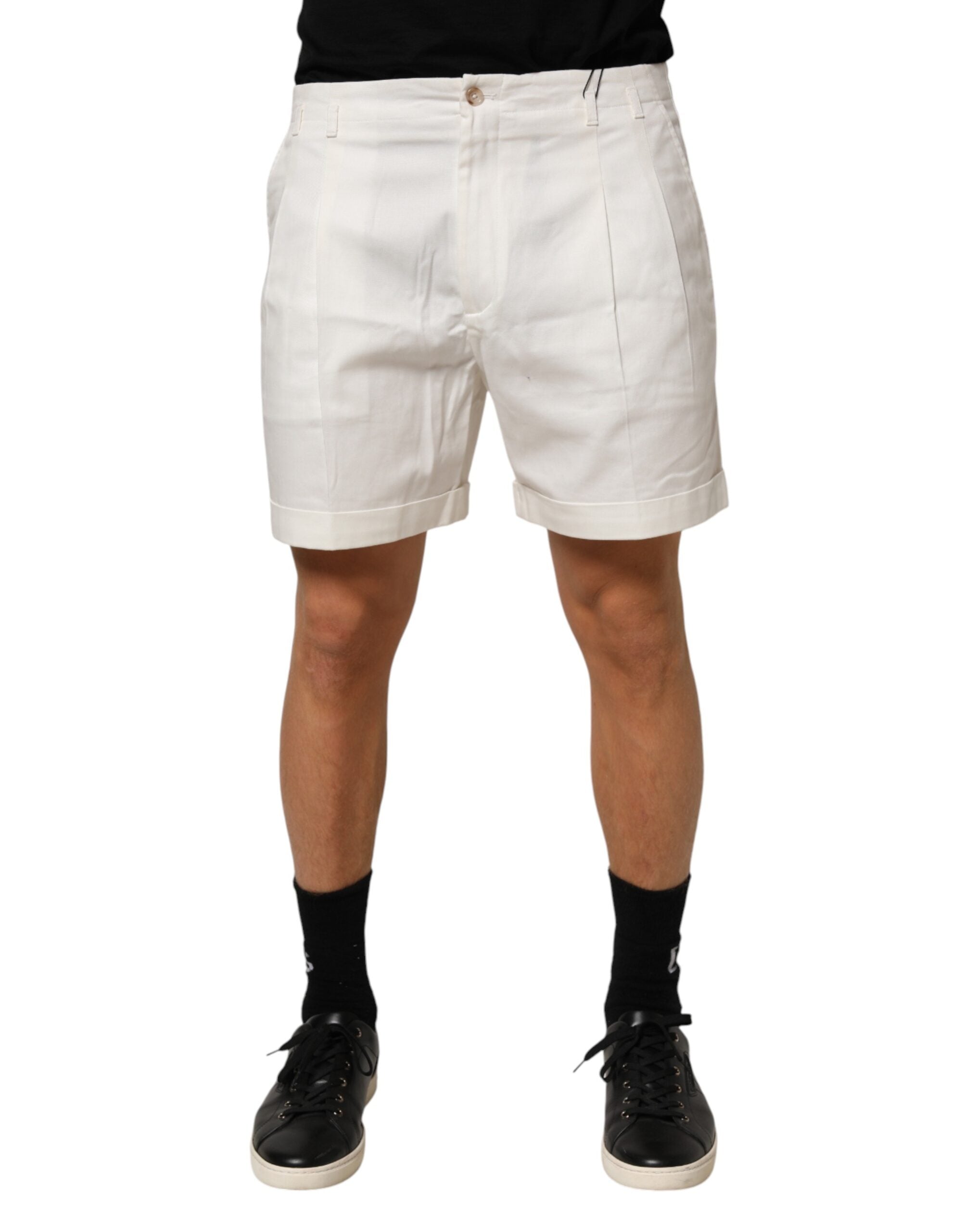 Shorts bermuda homme en coton blanc de Dolce & Gabbana, mi-hauteur à taille moyenne, style élégant et confortable.