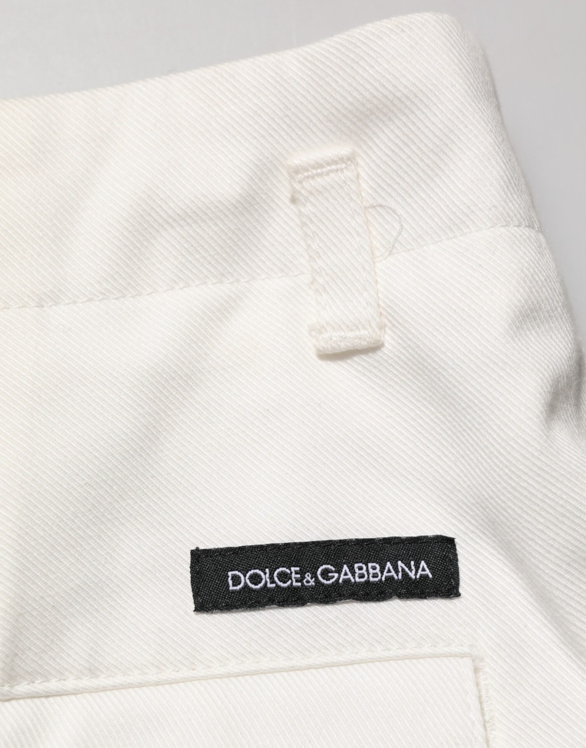 Shorts bermuda blancs en coton pour homme de marque Dolce & Gabbana, taille mi-haute, style décontracté.