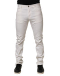 Jeans Prada blancs coupe skinny taille mi-haute en denim décontracté, style moderne et élégant.