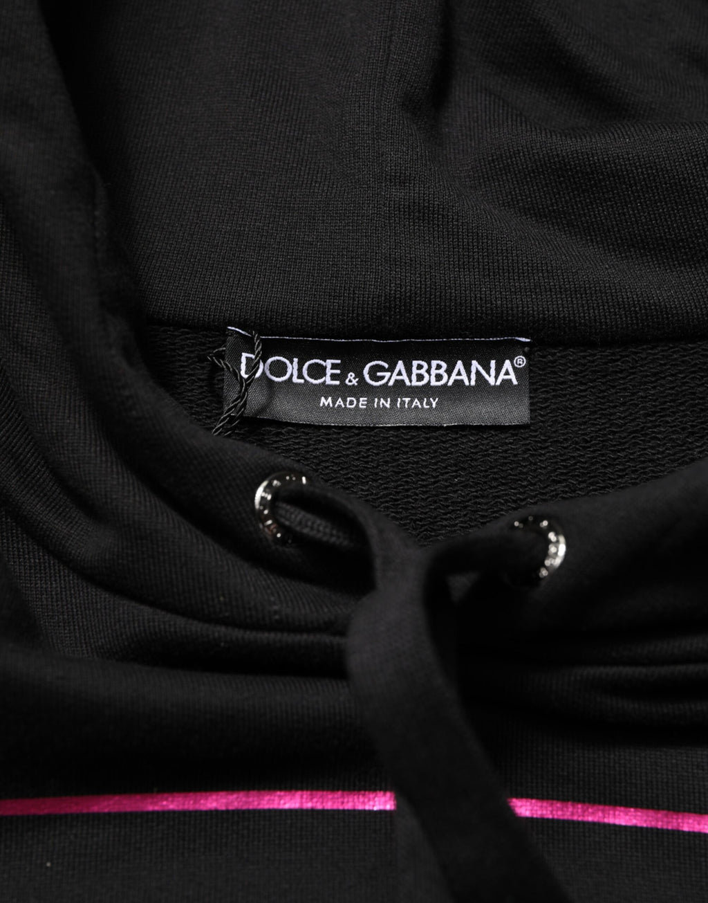 Sweat à capuche pour homme Dolce & Gabbana noir avec imprimé, maille confortable et design élégant.