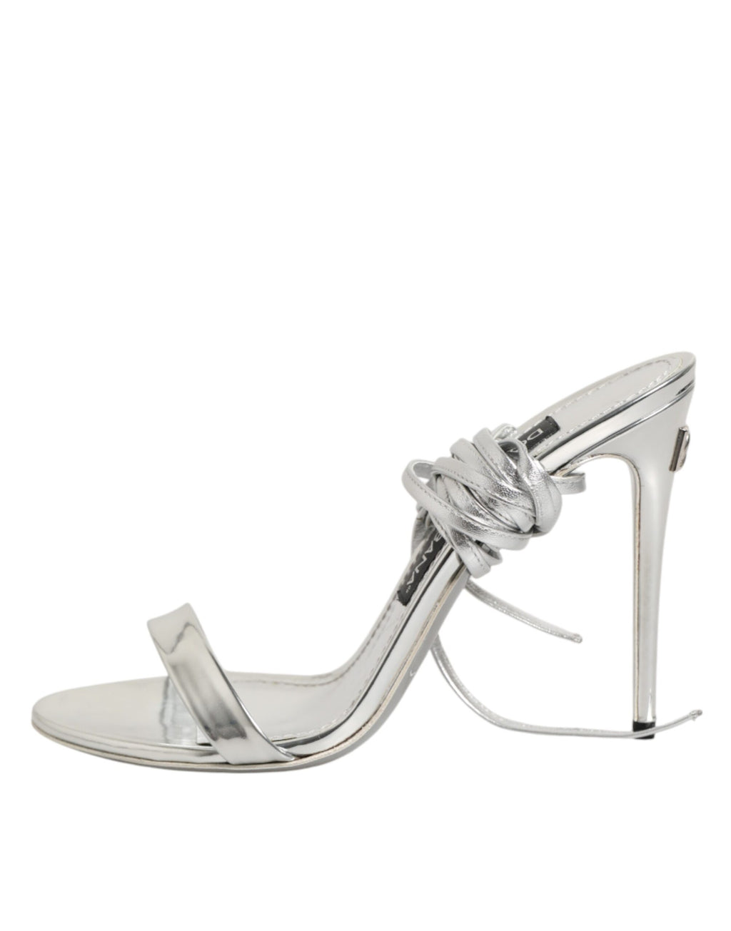 Sandales à talons hauts dorées Dolce & Gabbana avec lanières élégantes et finition métallique argentée, vue de côté.