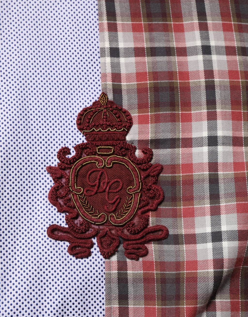 Chemise à carreaux multicolore en coton Dolce & Gabbana avec col, vue de face.