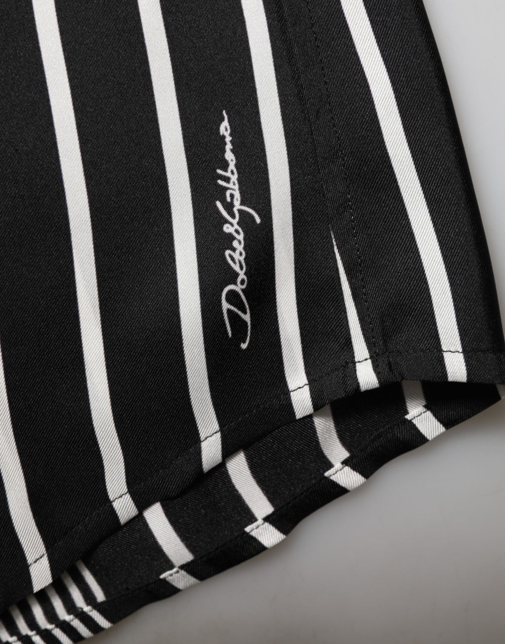 Chemise homme Dolce & Gabbana à rayures noires et blanches, élégante chemise Martini en coton.