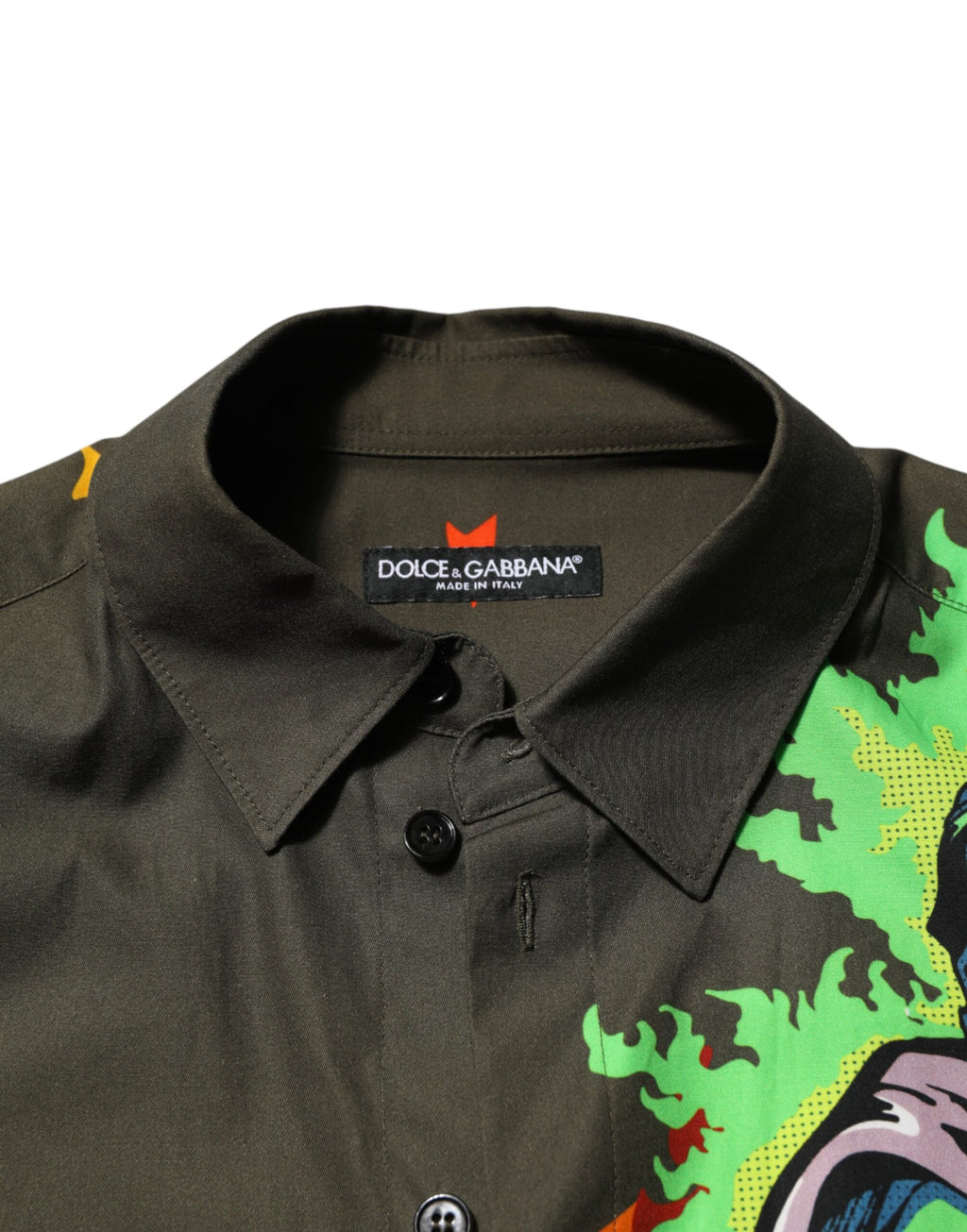 Chemise à boutons Dolce & Gabbana à imprimé héros superhéros vert, style tendance et coloré pour homme.