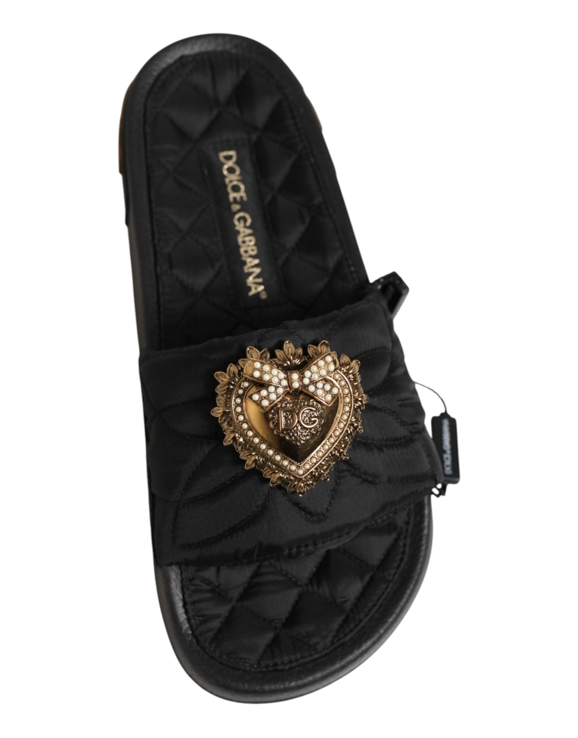 Sandales en cuir matelassé noir Dolce & Gabbana Devotion, chaussures élégantes avec design sophistiqué.