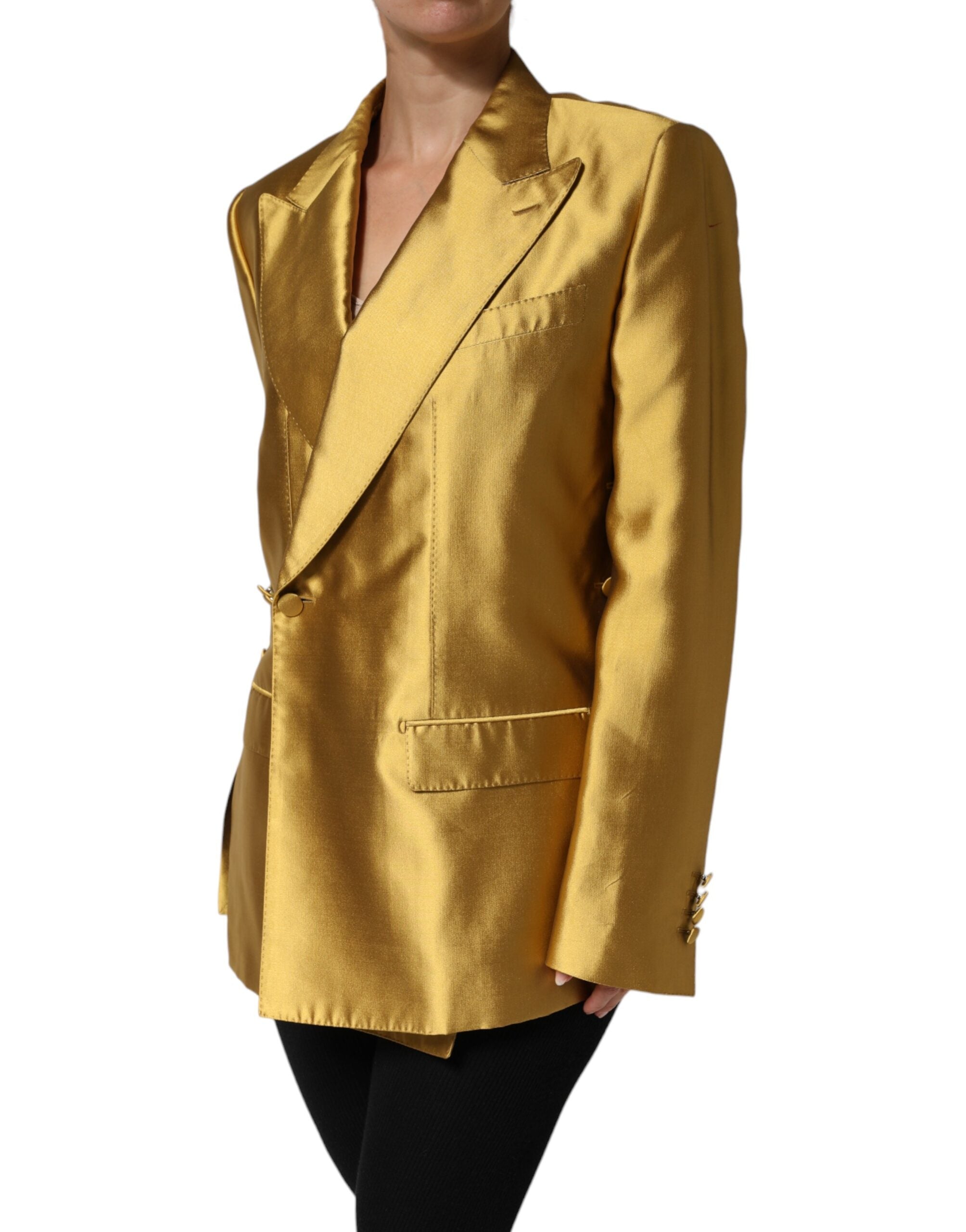 Veste blazer longue en satin doré Dolce & Gabbana avec manches longues, élégante et sophistiquée.