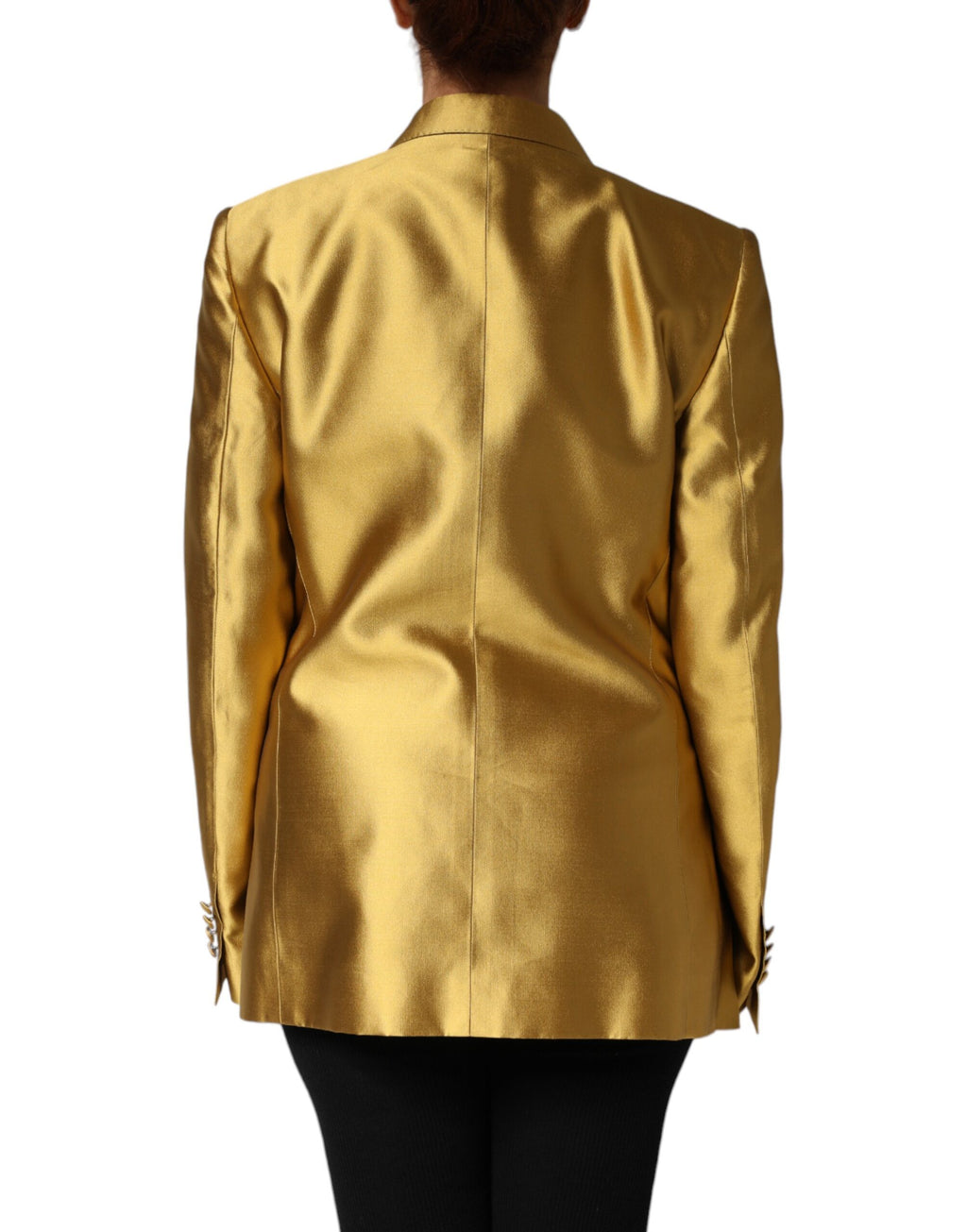 Manteau blazer doré en satin à manches longues de Dolce & Gabbana, élégant et sophistiqué, porté sur un mannequin.