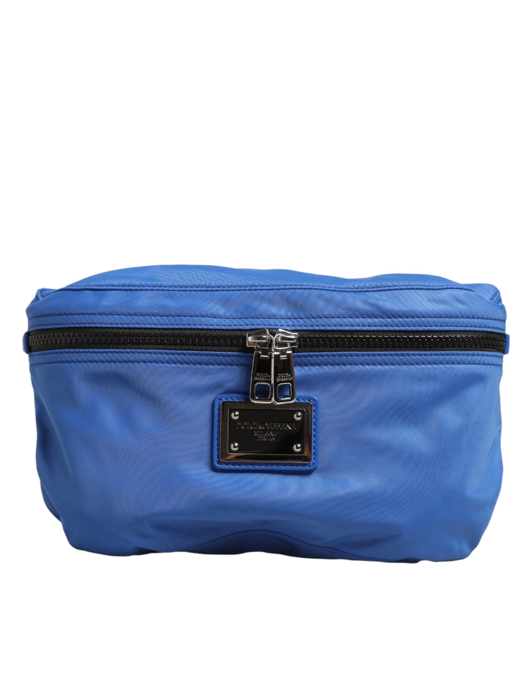 Sac banane en nylon Dolce & Gabbana avec plaque logo bleue, poche pratique pour hommes, style moderne et élégant.