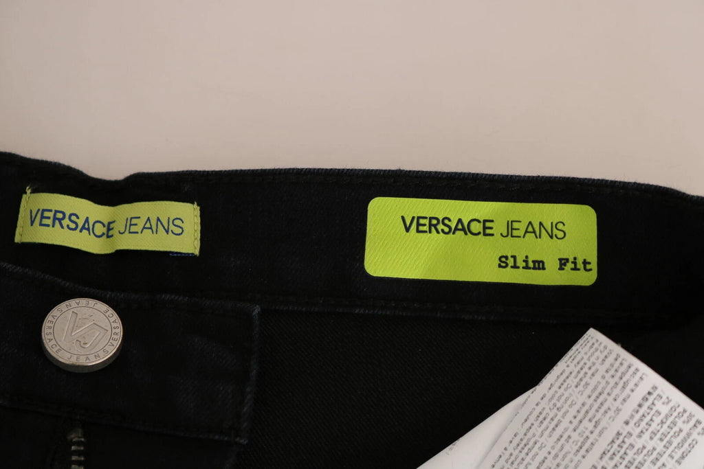 Pantalons en jean slim noir foncé Versace Jeans Couture Dark Black Dora, coupe ajustée et détails de style moderne.
