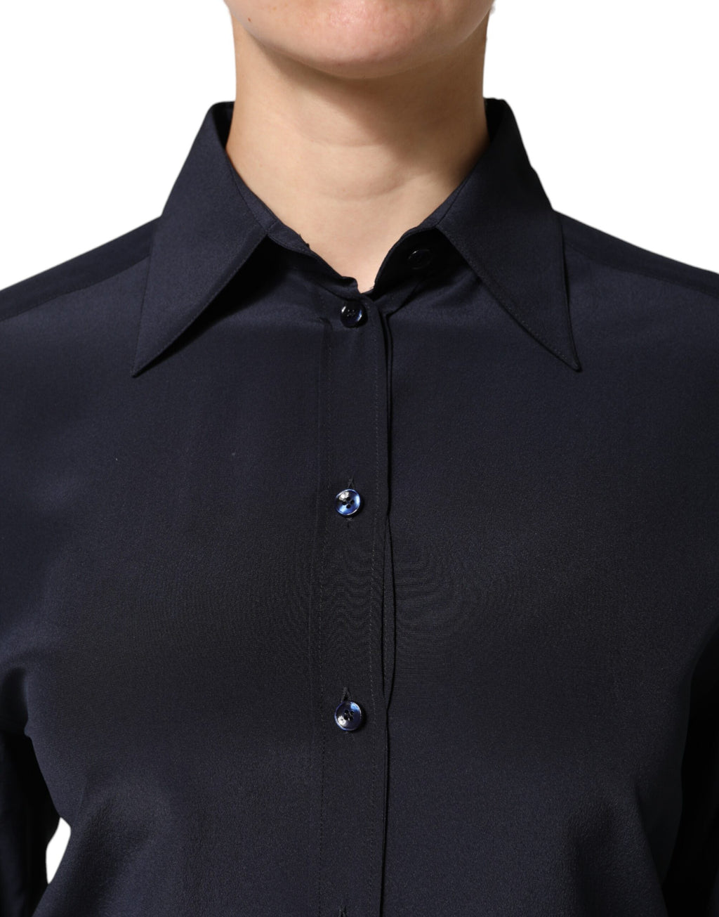 Chemise longue Dolce & Gabbana bleu à col, manches longues, élégante et chic, vue de face.