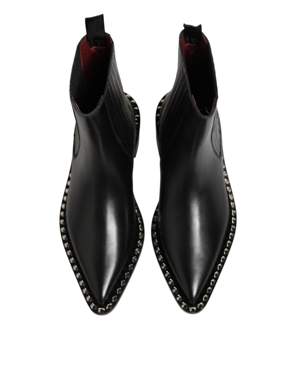Bottines Chelsea courtes noires Dolce & Gabbana avec studs, en cuir, style élégant et moderne pour femmes.