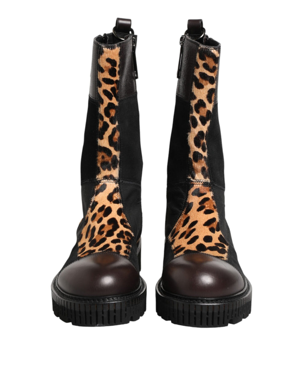 Bottes mi-mollet Dolce & Gabbana à motifs léopard multicolores, style élégant et tendance.