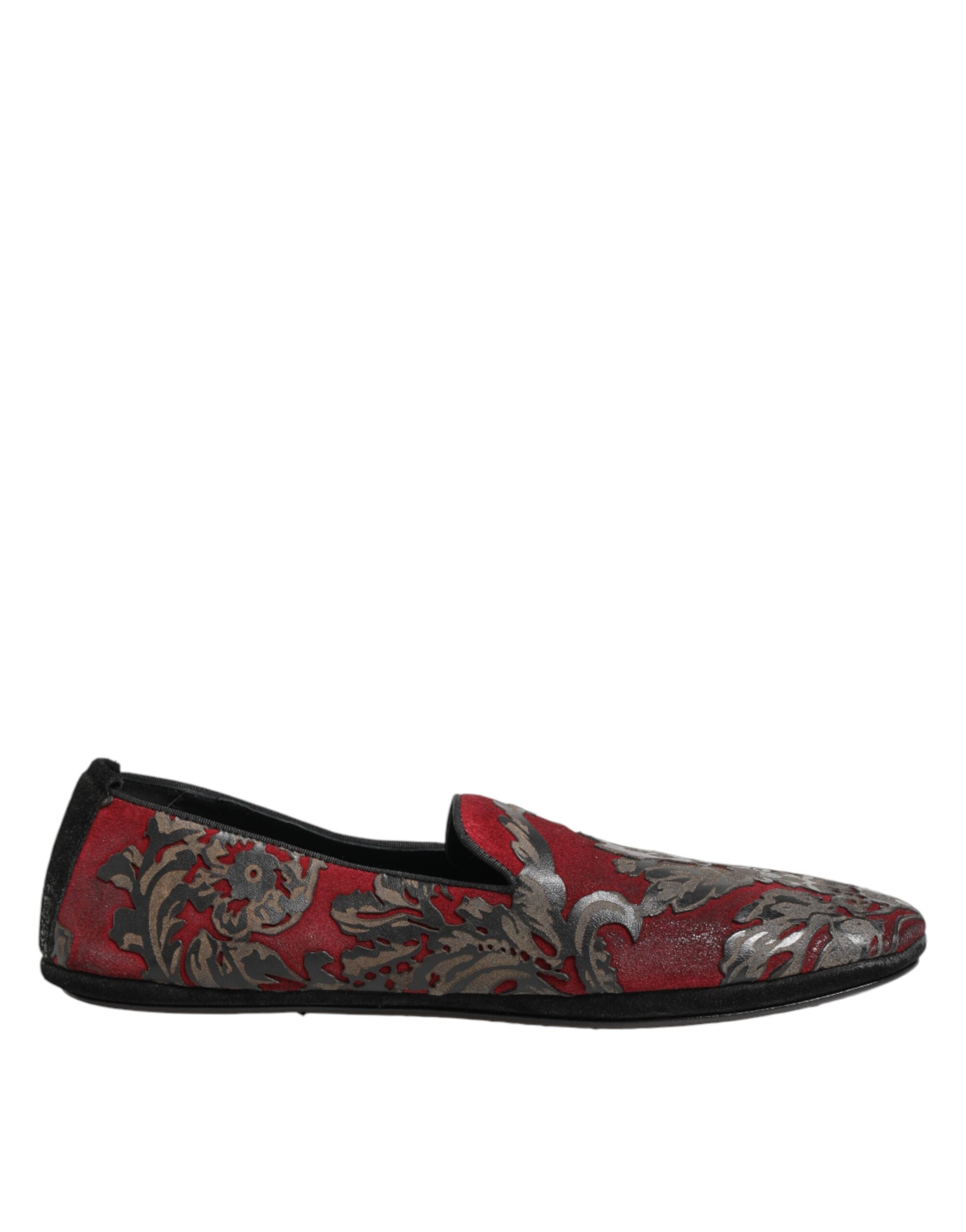 Chaussures mocassins Dolce & Gabbana en cuir jacquard bordeaux, slip-on élégants et sophistiqués pour homme.