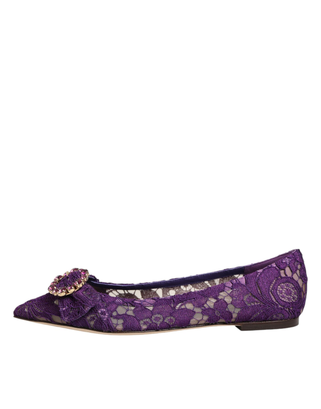 Chaussures plates Dolce & Gabbana Taormina en dentelle violette avec cristaux, élégantes et raffinées.