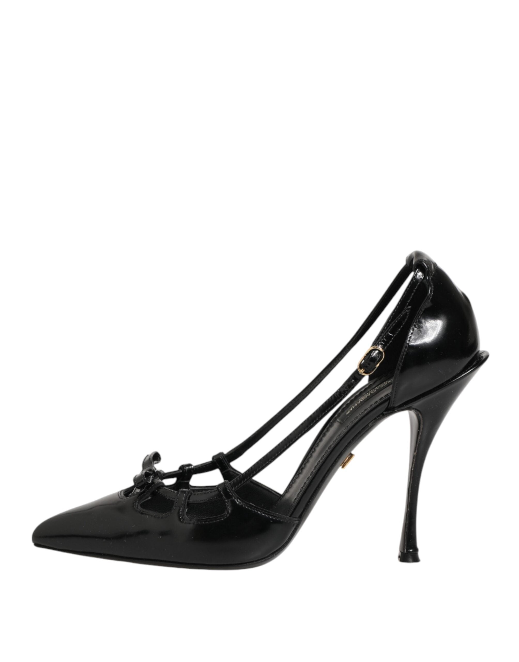 Escarpins en cuir verni noir Dolce & Gabbana, talons hauts élégants et design sophistiqué.