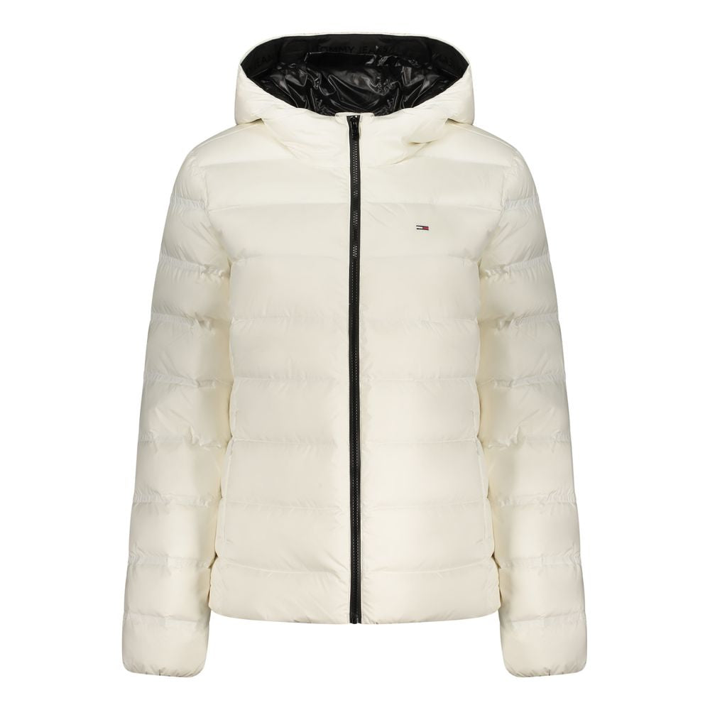 Veste pour femmes en polyester blanche de Tommy Hilfiger, coupe élégante avec détails modernes.