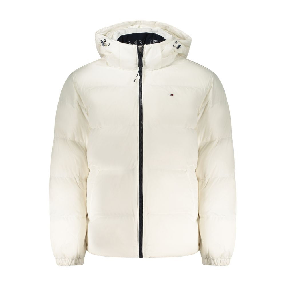 Veste en polyester blanche pour homme de la marque Tommy Hilfiger, coupe classique et détails modernes visible sur l'image.