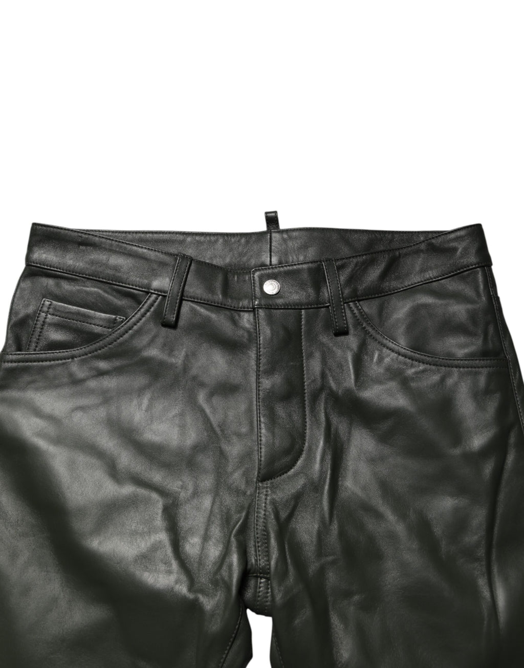 Pantalon en cuir pleine grain noir Dsquared² à taille moyenne, style élégant et ajusté, visible en plan serré.