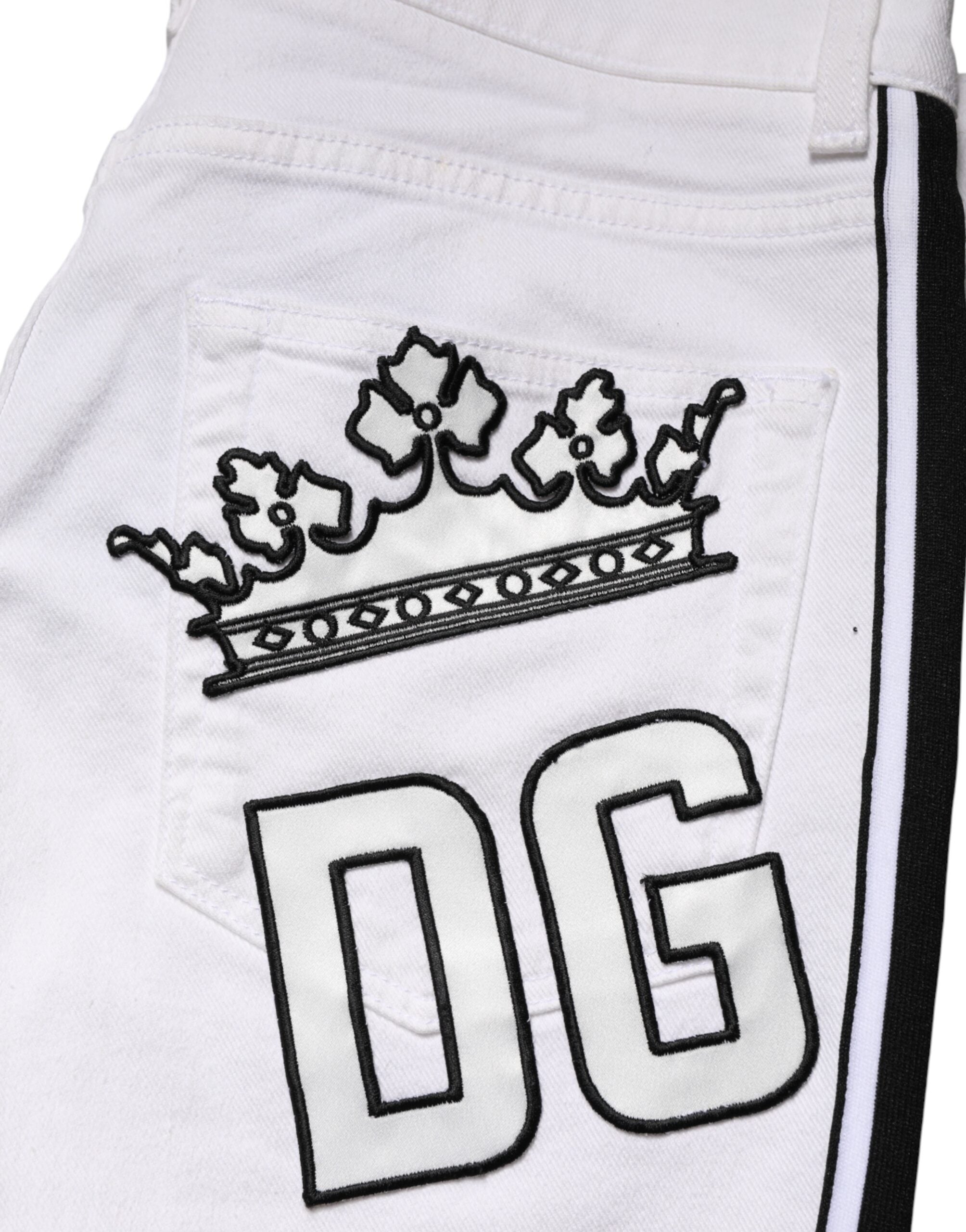 Jeans slim en coton stretch blanc de Dolce & Gabbana pour homme, coupe skinny, visibles détails et couture.