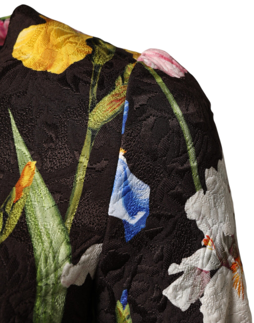 Robe courte en brocart floral noir de Dolce & Gabbana, coupe en ligne A, élégante et sophistiquée.
