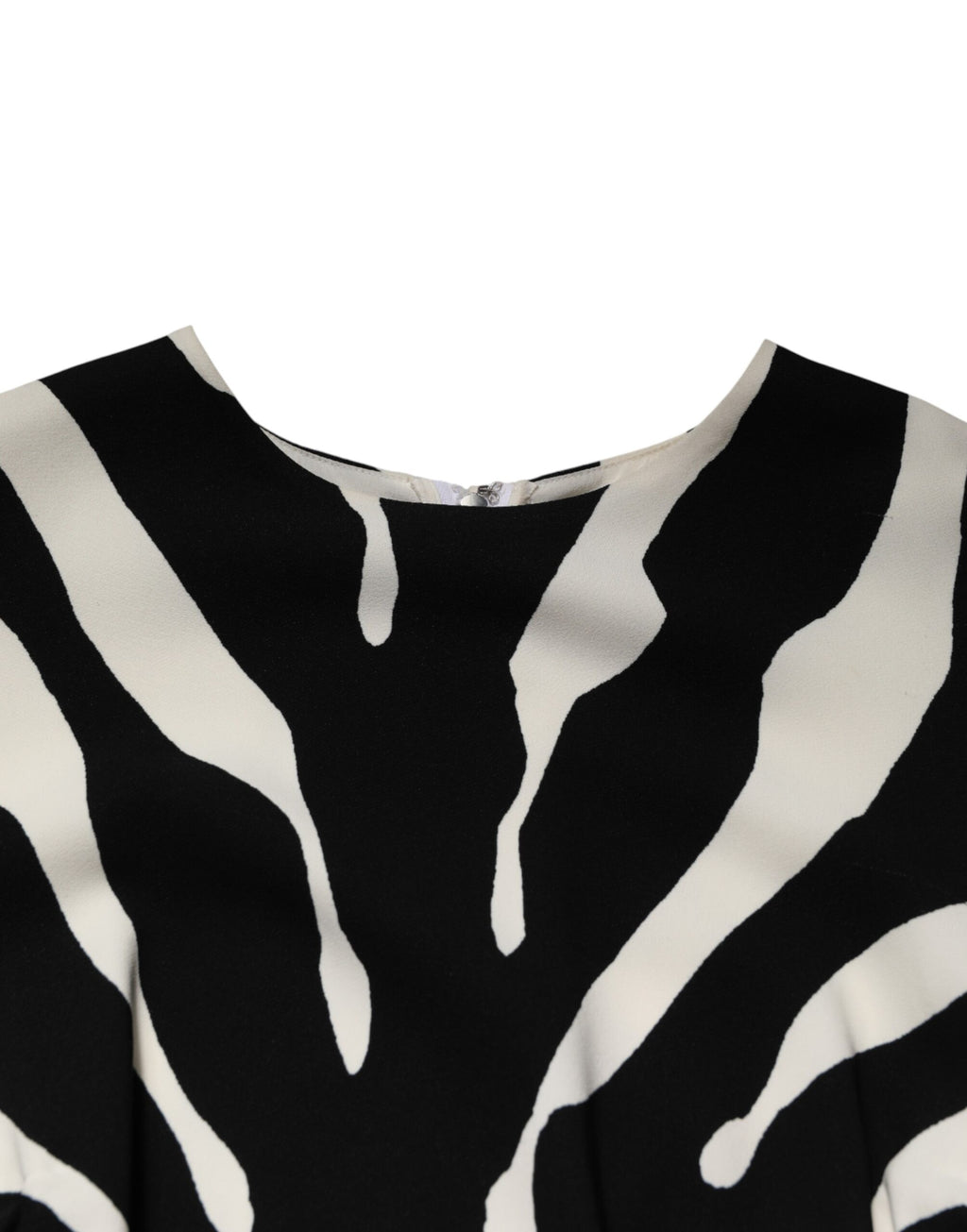 Robe midi en viscose noire et blanche à motif zèbre de Dolce & Gabbana, coupe ajustée et élégante.