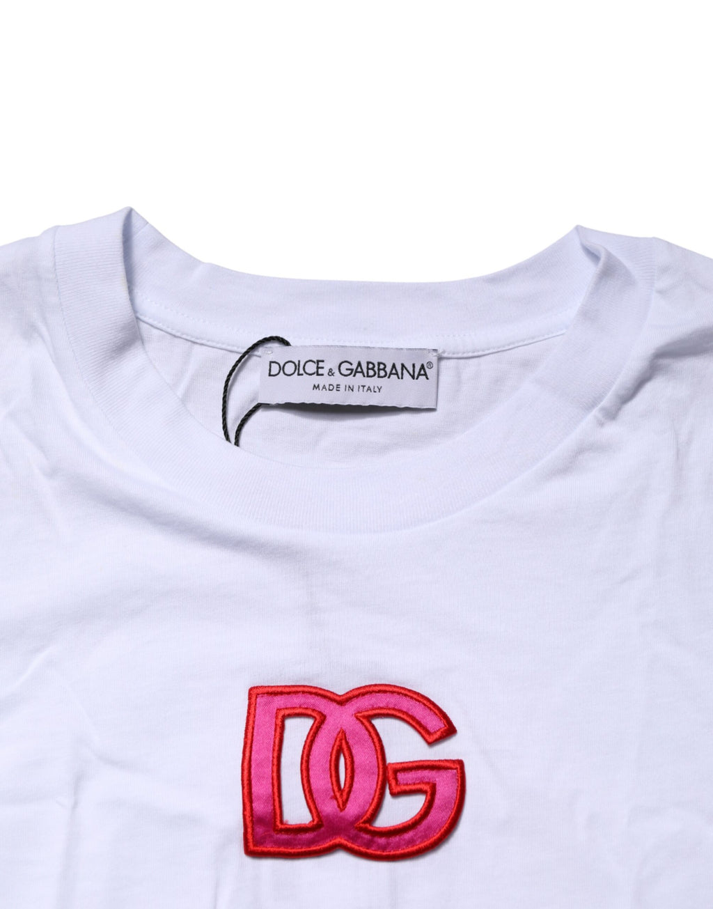 T-shirt blanc Dolce & Gabbana à logo DG, col rond à manches courtes, style casual et élégant.