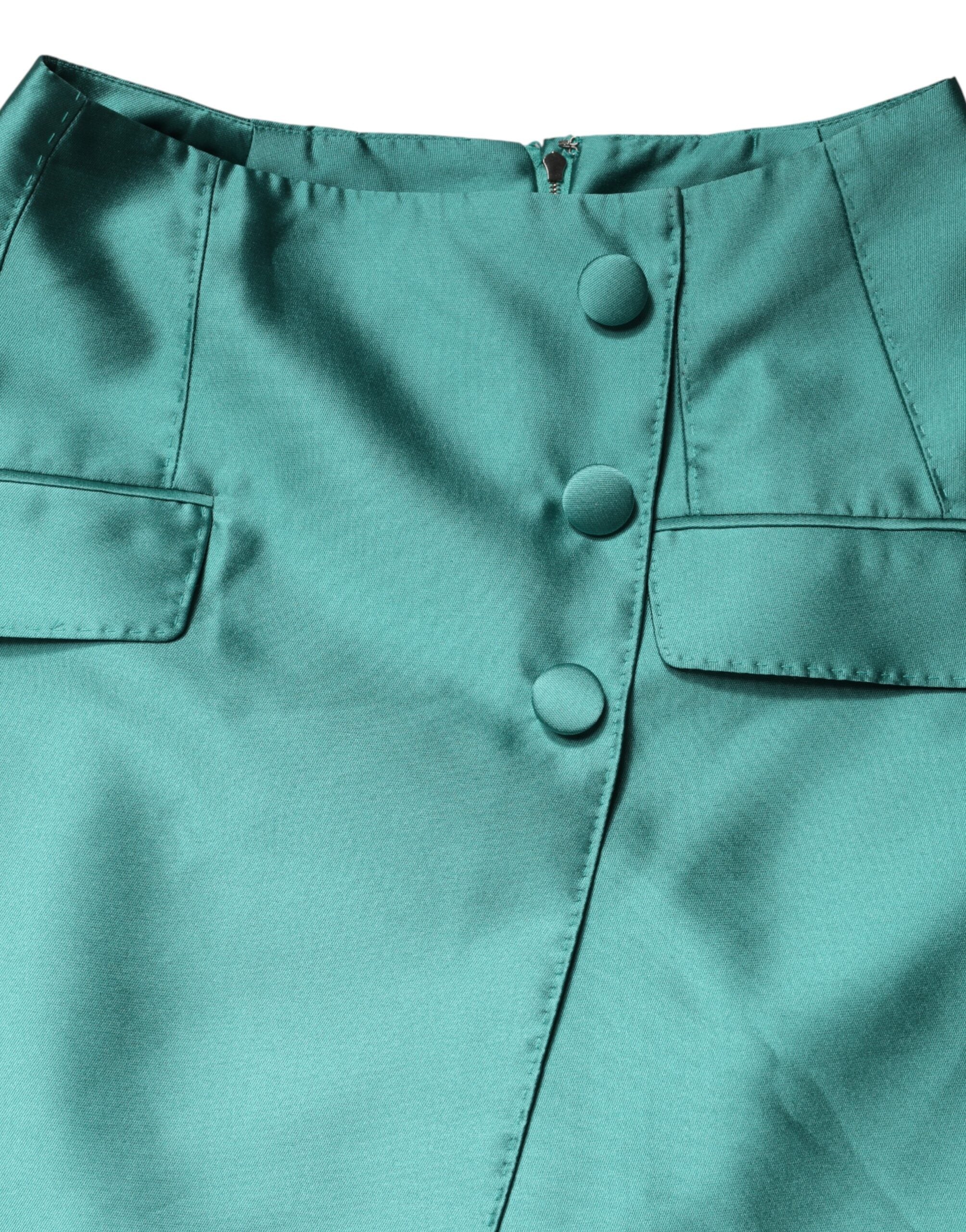 Jupe courte en polyester vert Dolce & Gabbana à taille haute avec boutons, style élégant et moderne.