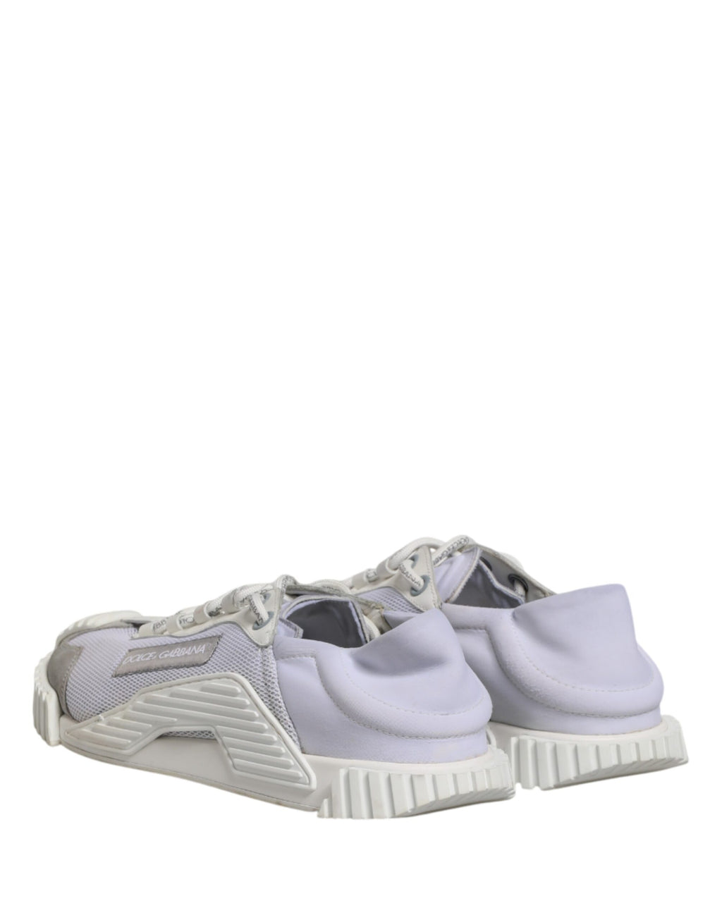 Chaussures homme Dolce & Gabbana NS1 sneakers blanches en cuir avec lacets, basse silhouette, style décontracté.