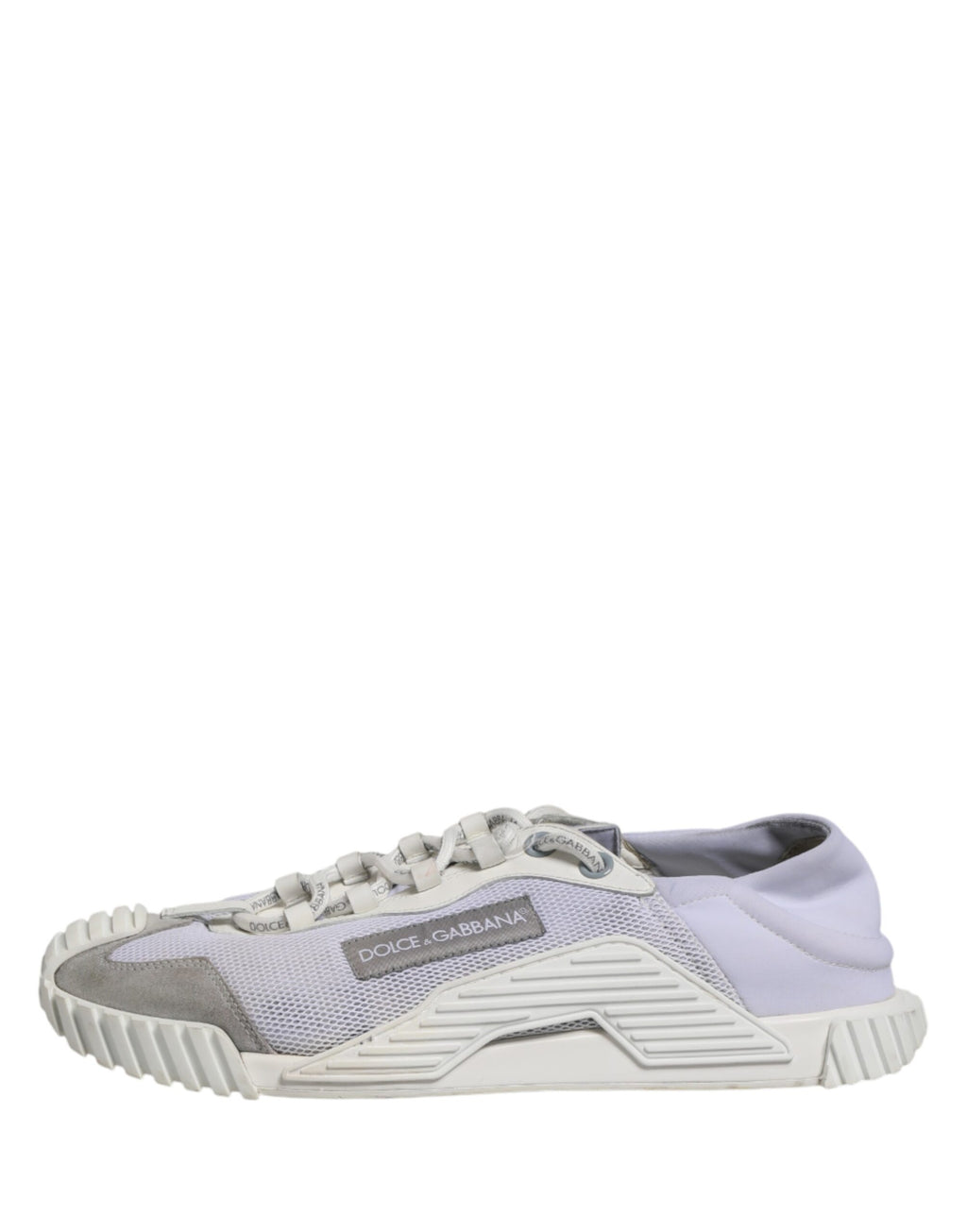 Chaussures homme Dolce & Gabbana sneakers basses en cuir blanc avec laçage et design élégant.