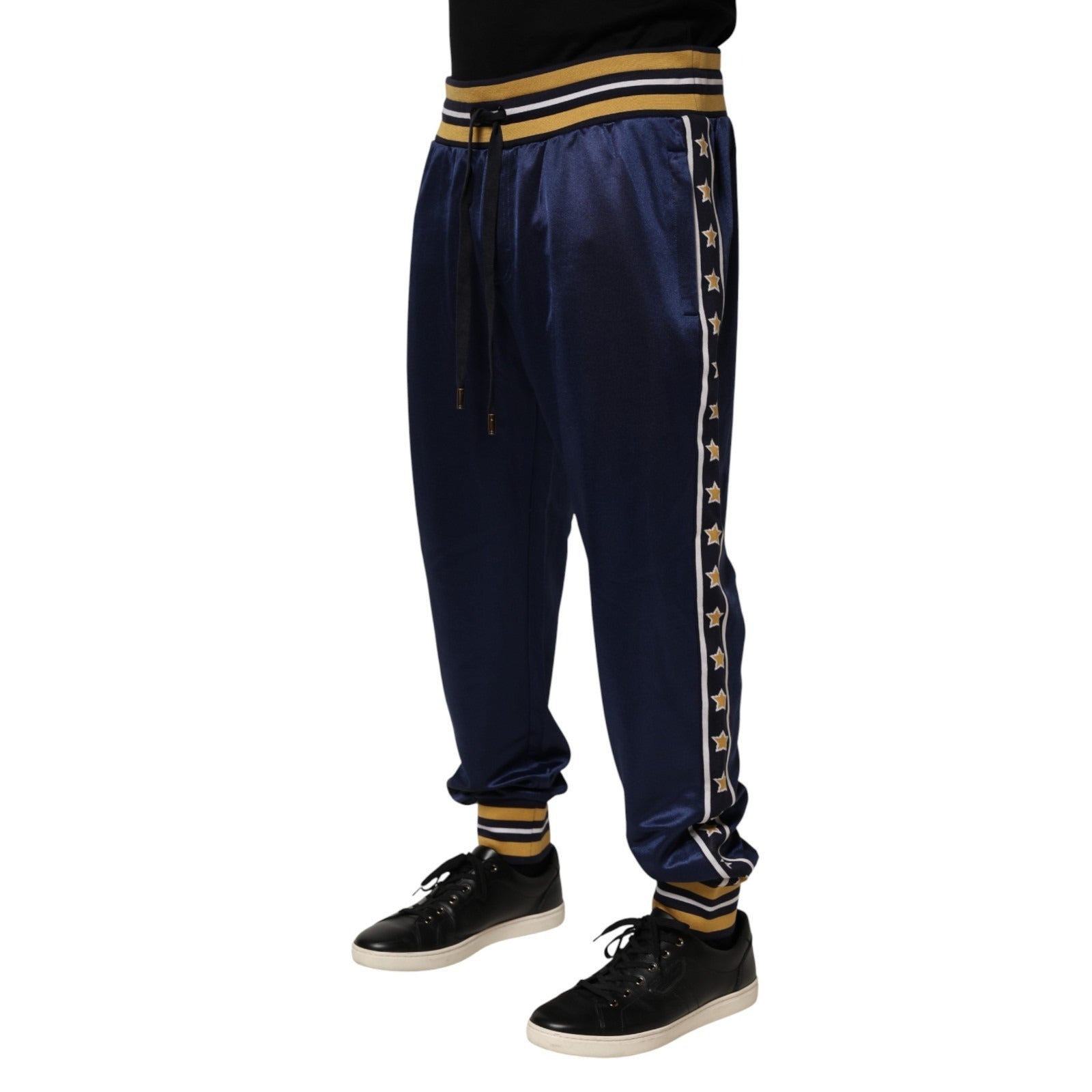 Pantalon jogging en nylon bleu Dolce & Gabbana, taille mi-hauteur, style décontracté et confortable, vue de face.