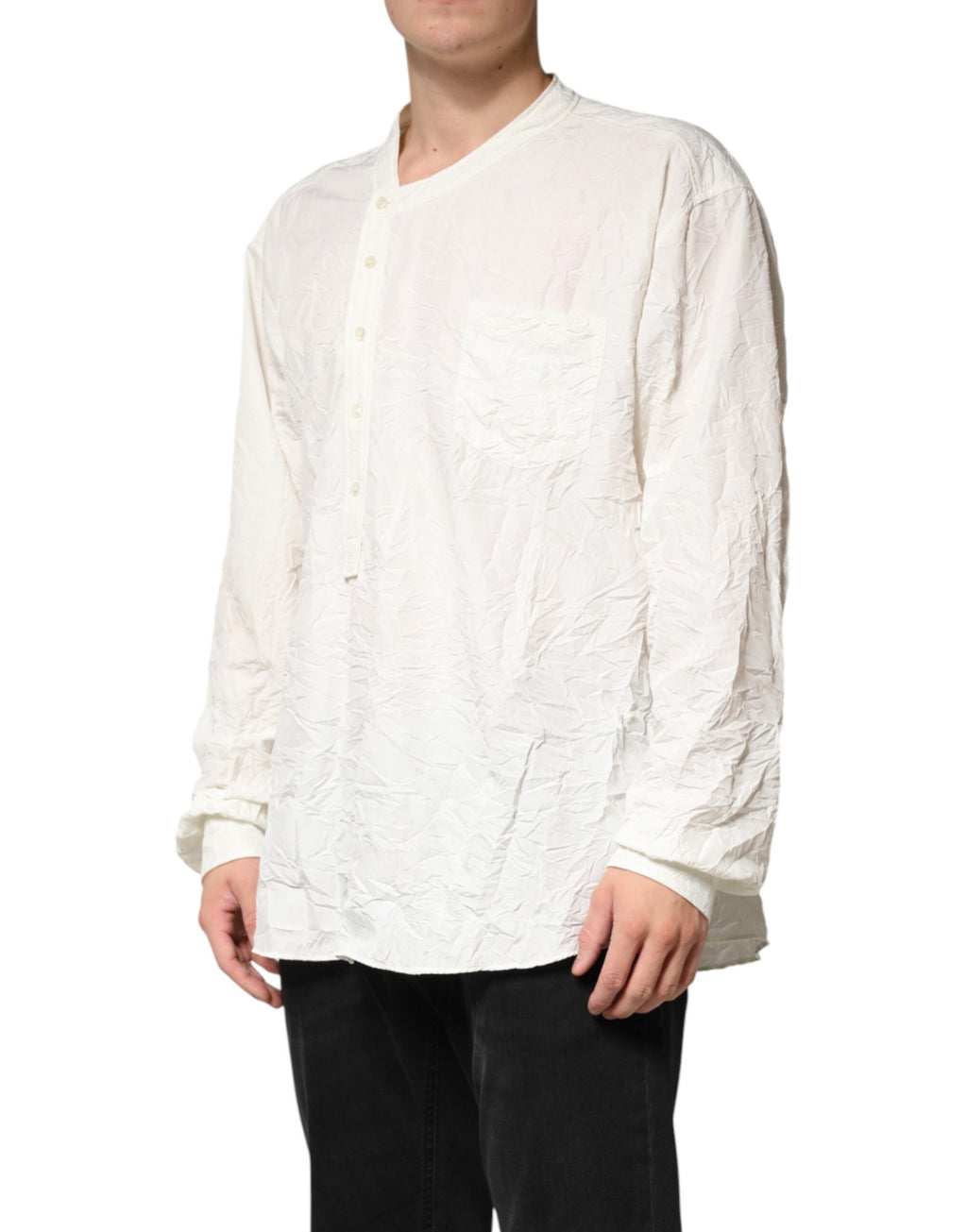 Chemise blanche en coton pour homme de Dolce & Gabbana à manches longues, vue de face sur le modèle.