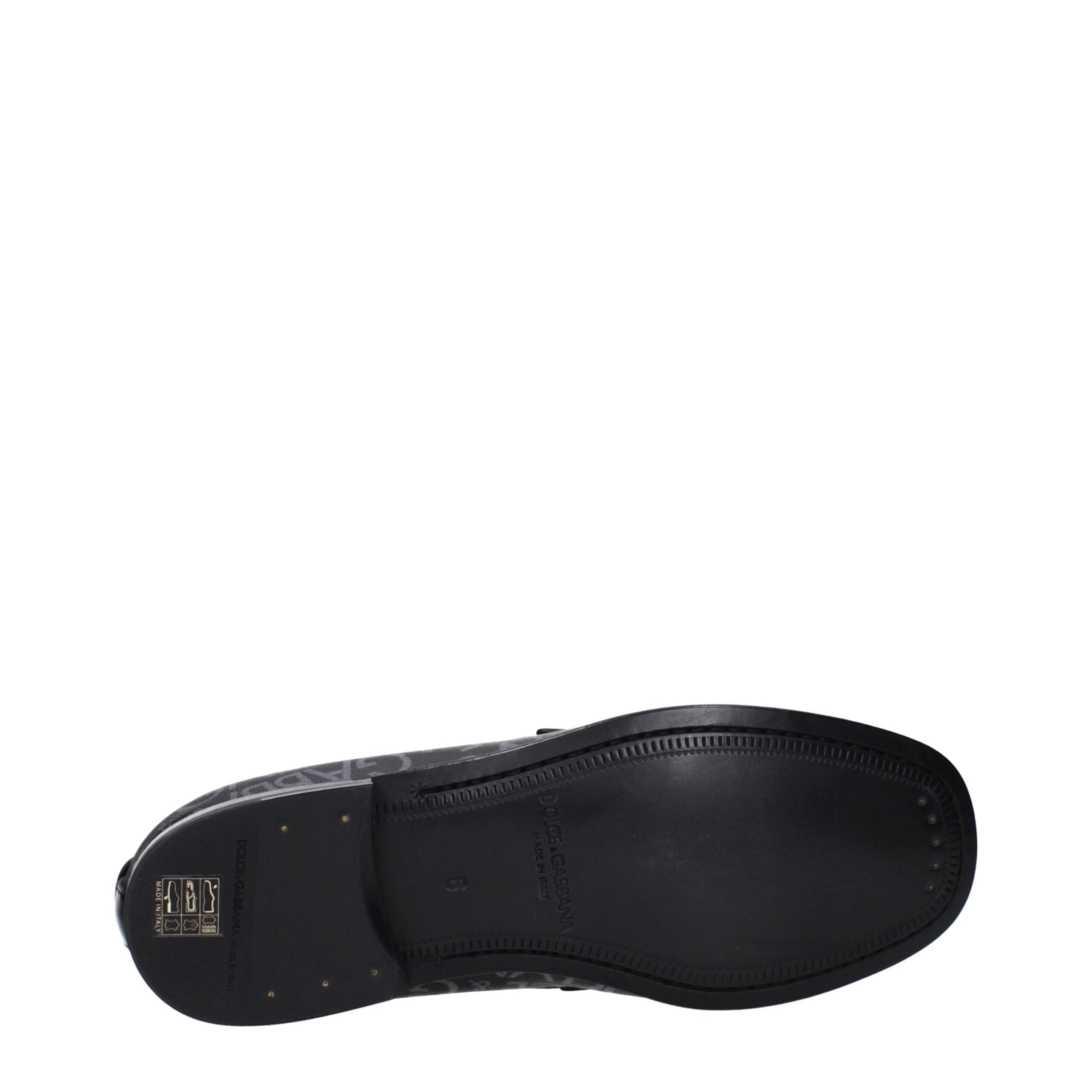 Chaussures mocassins Dolce & Gabbana en tissu noir, slip-on élégants pour homme, détails sophistiqués et finition soignée.