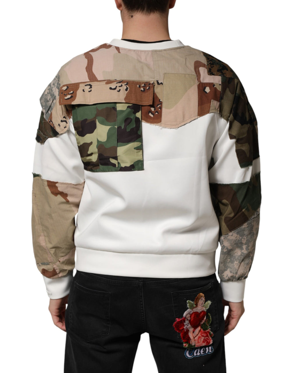 Sweat-shirt multicolore camouflage Dolce & Gabbana, pull-over en maille avec motif camouflage coloré et logo de la marque.