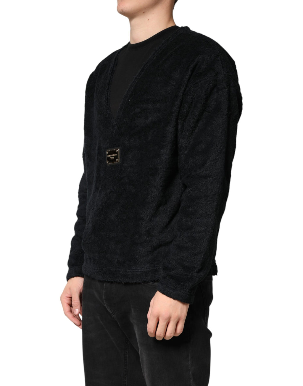 Sweat-shirt noir en coton avec col en V de Dolce & Gabbana pour homme, style décontracté et confortable.