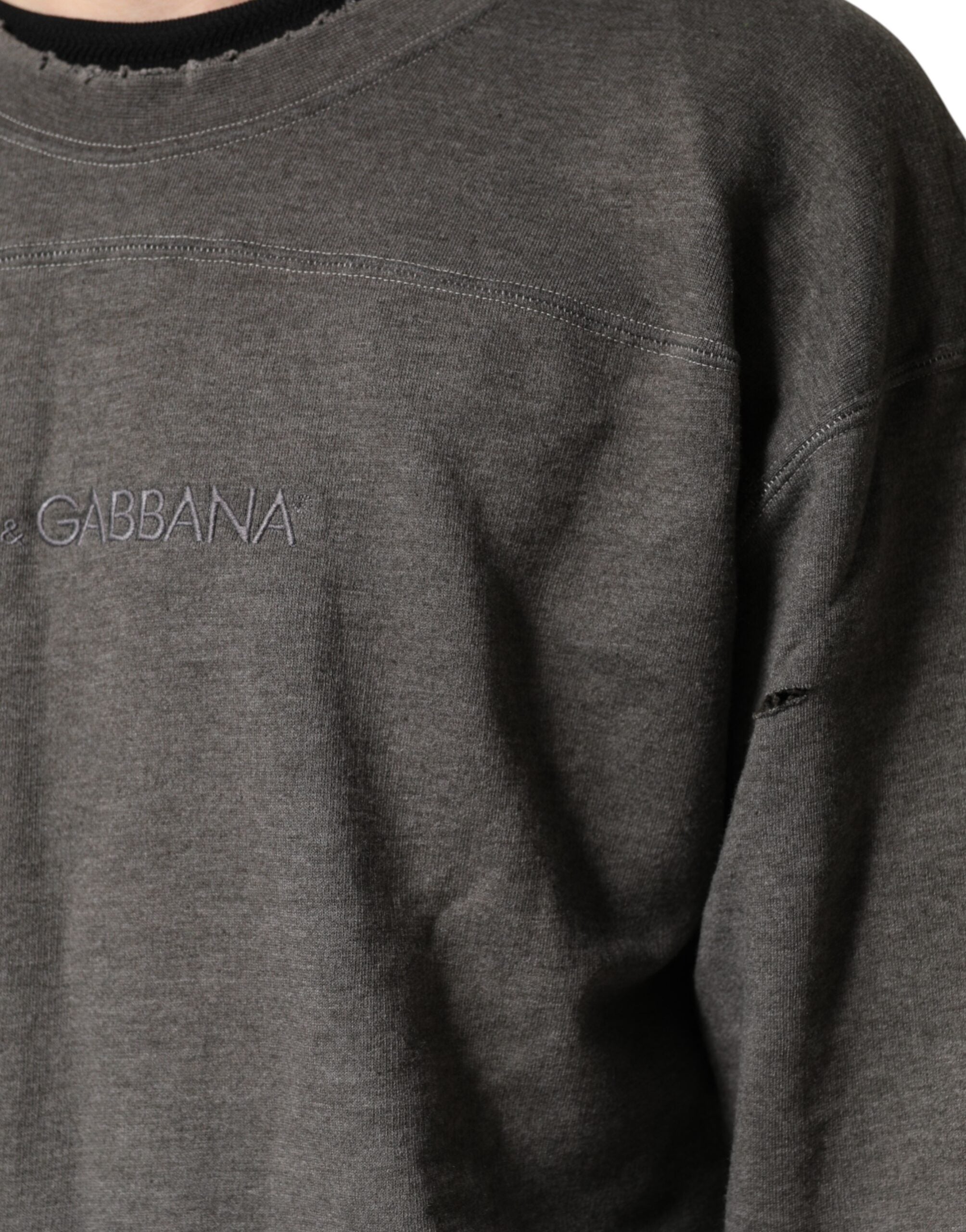 Sweatshirt homme Dolce & Gabbana en coton gris avec col rond, style décontracté et confortable.