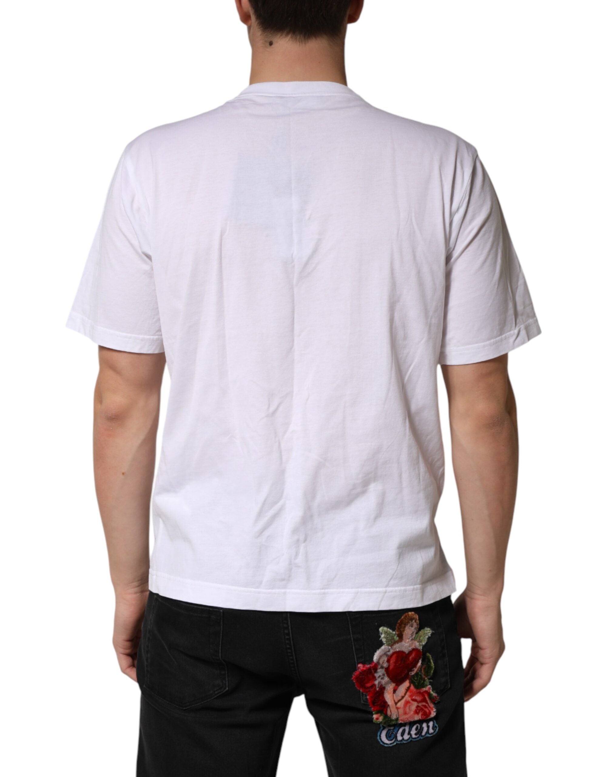 T-shirt blanc en coton Dolce & Gabbana avec collier orné de détails élégants, mode chic et sophistiquée.