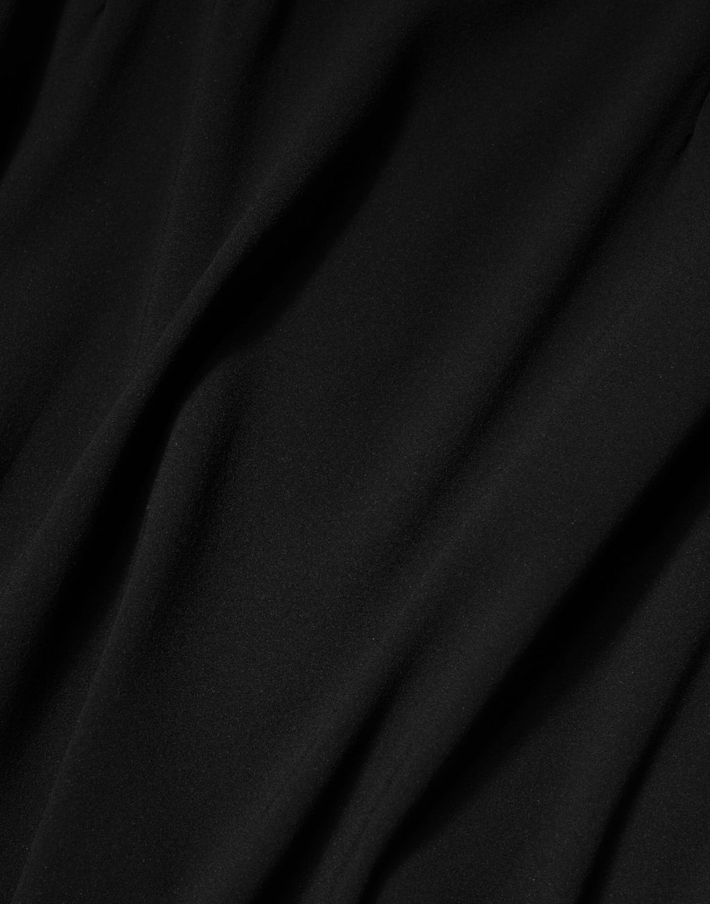 Robe midi noire sans manches avec encolure carrée de Dolce & Gabbana, style élégant et moderne.