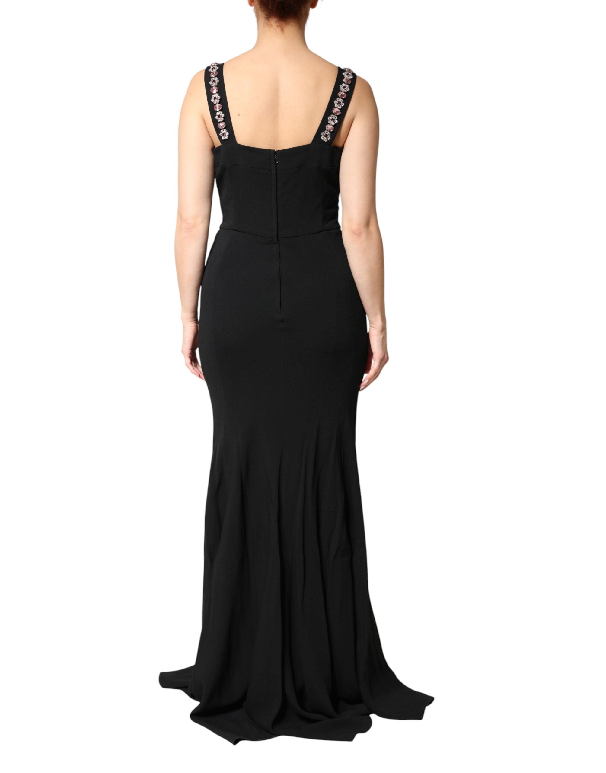 Robe longue noire Dolce & Gabbana à corps moulant avec embellissements, élégance sophistiquée pour occasion spéciale.