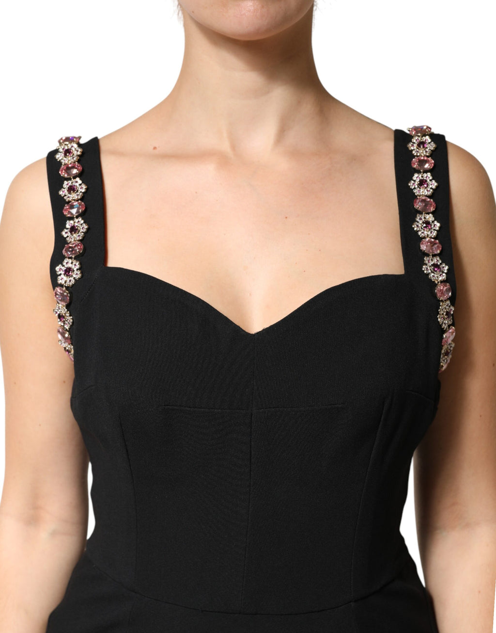 Robe longue noire Dolce & Gabbana, robe moulante avec embellissements, élégante et sophistiquée, vue de face.