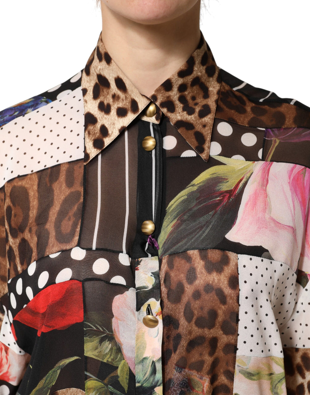 Blouse Dolce & Gabbana en soie multicolore à patchwork avec col, vue de face.