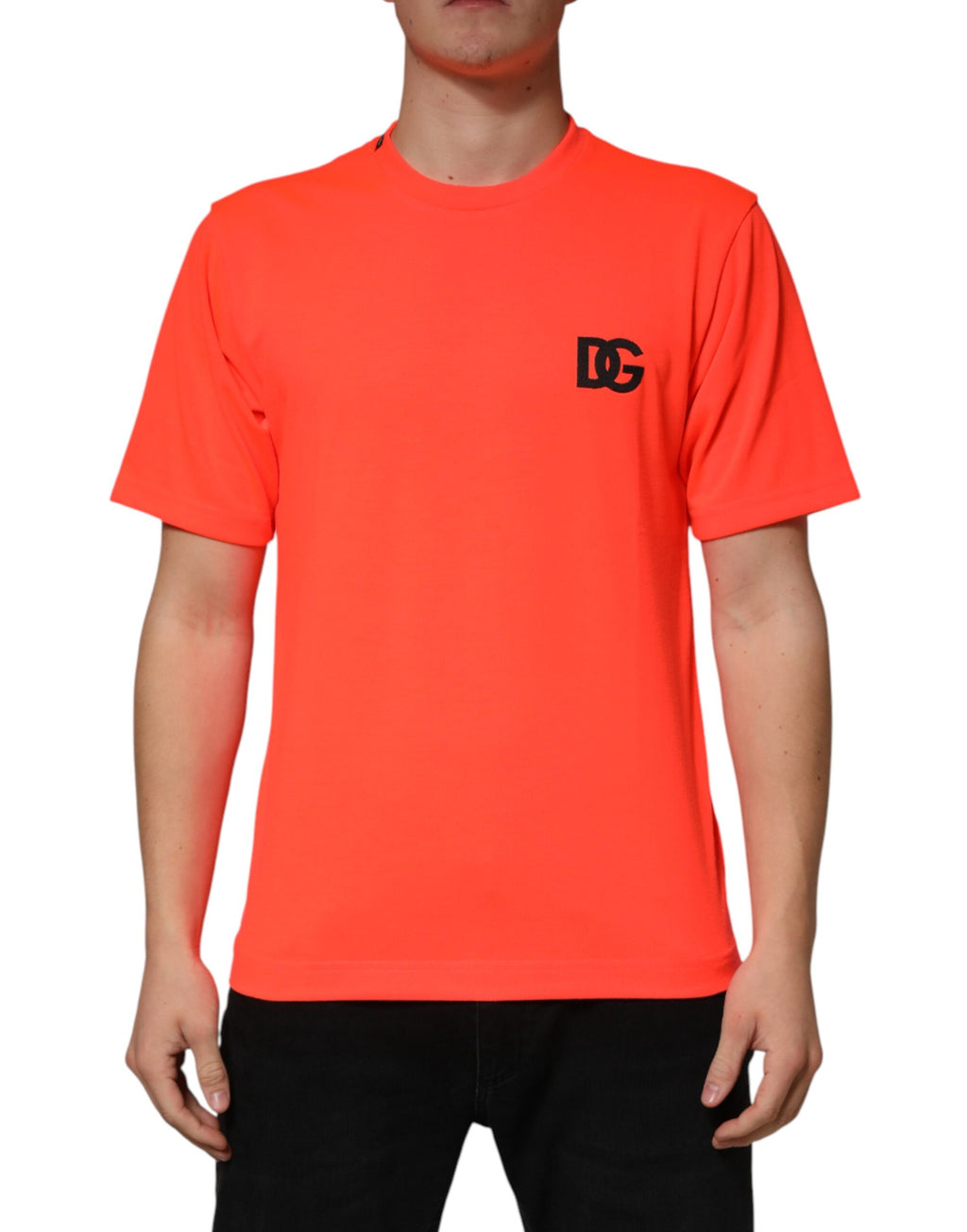 T-shirt homme en polyester orange néon Dolce & Gabbana avec col rond, vue de face.